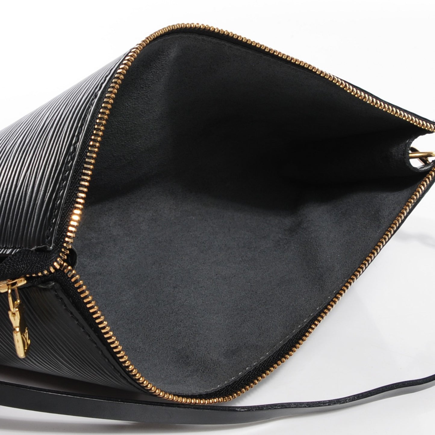 Epi Pochette Accessories 24 Black