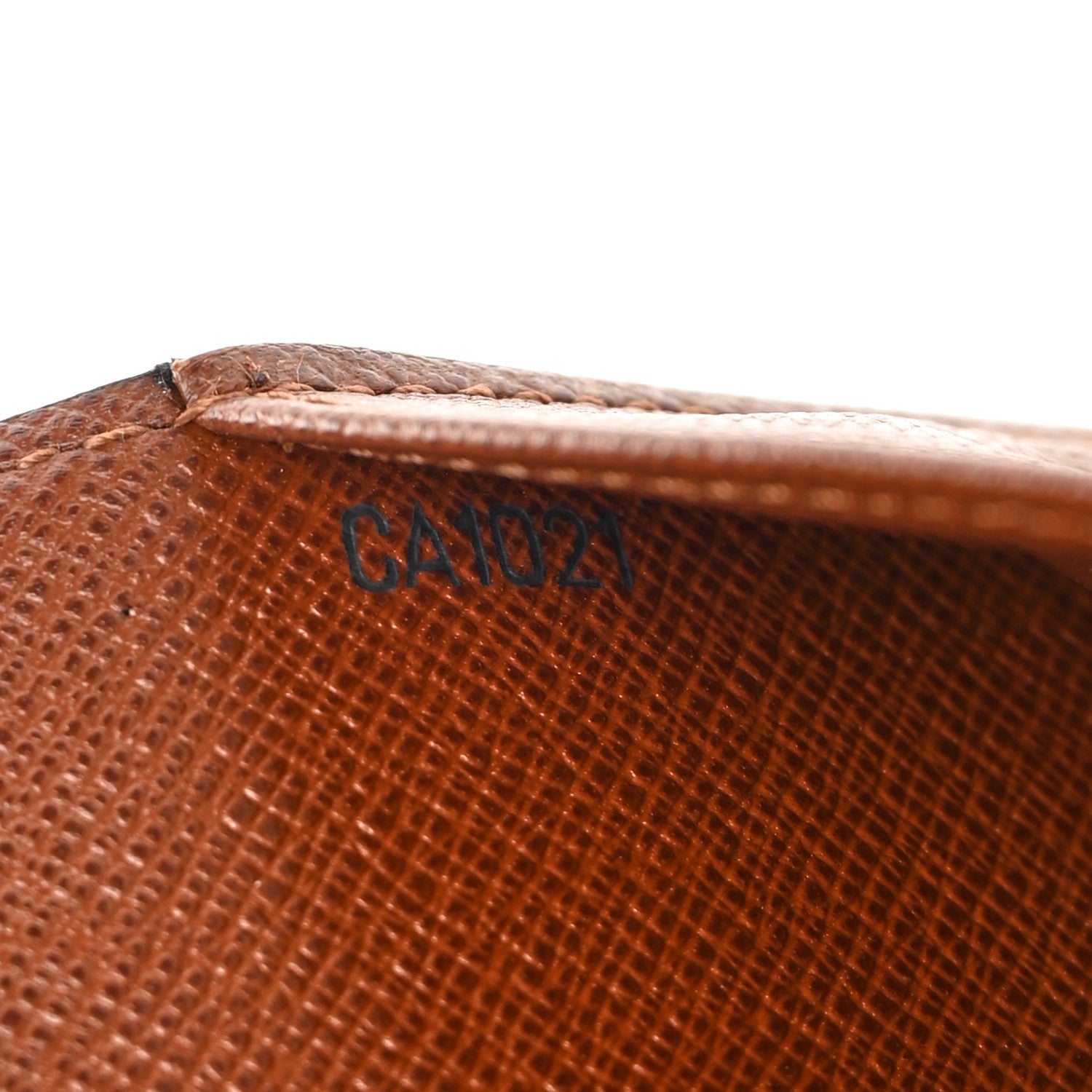 Louis Vuitton Monogram Small Ring Agenda Cover 7 of 12