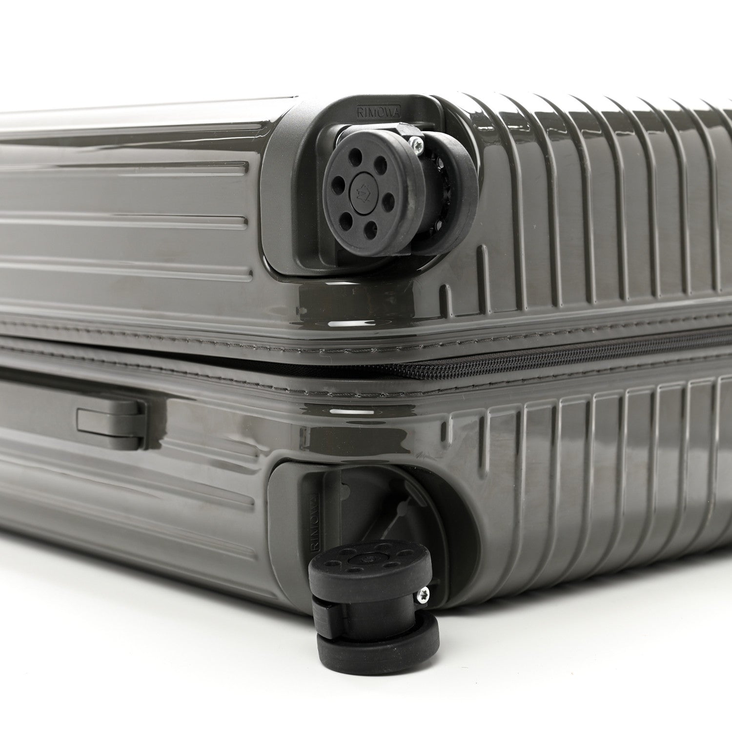 Rimowa Gloss Polycarbonate Essential Lite Cabin U State Gloss 6 of 10