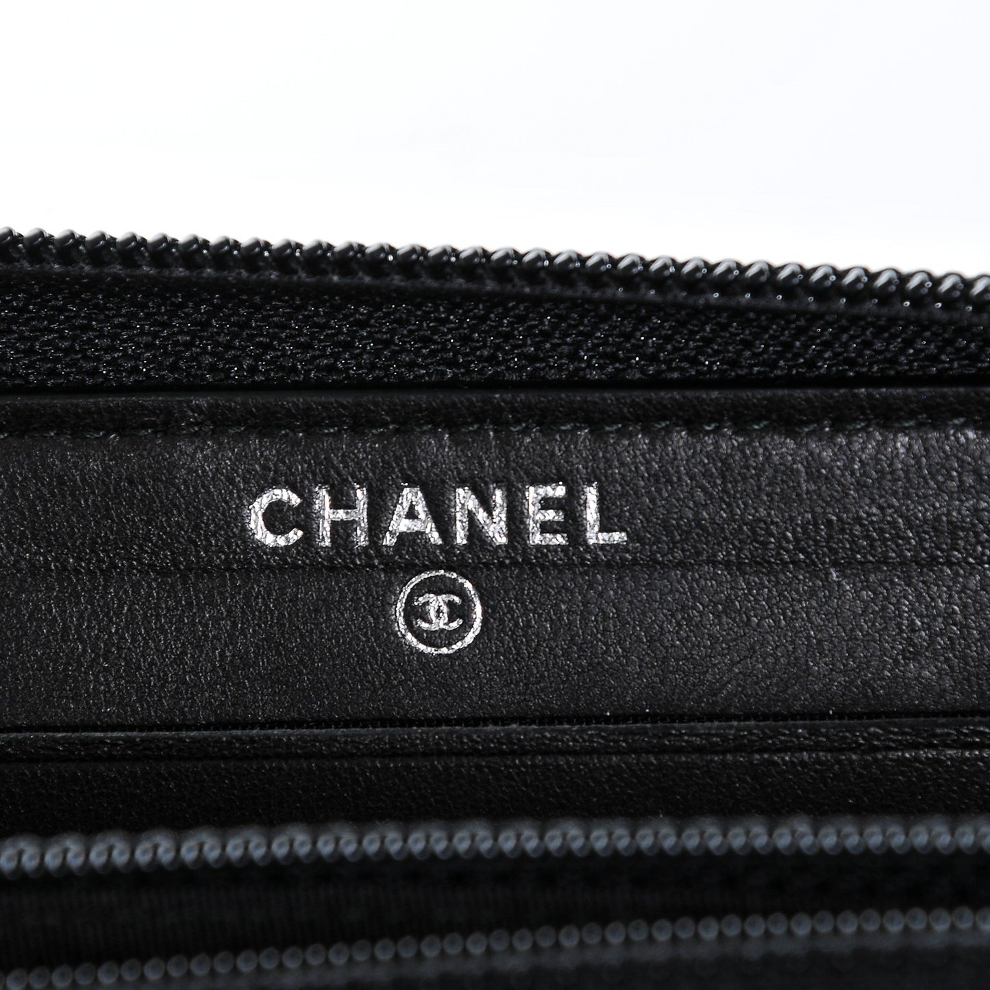 Caviar Quilted Small Boy Zip Around Wallet Black