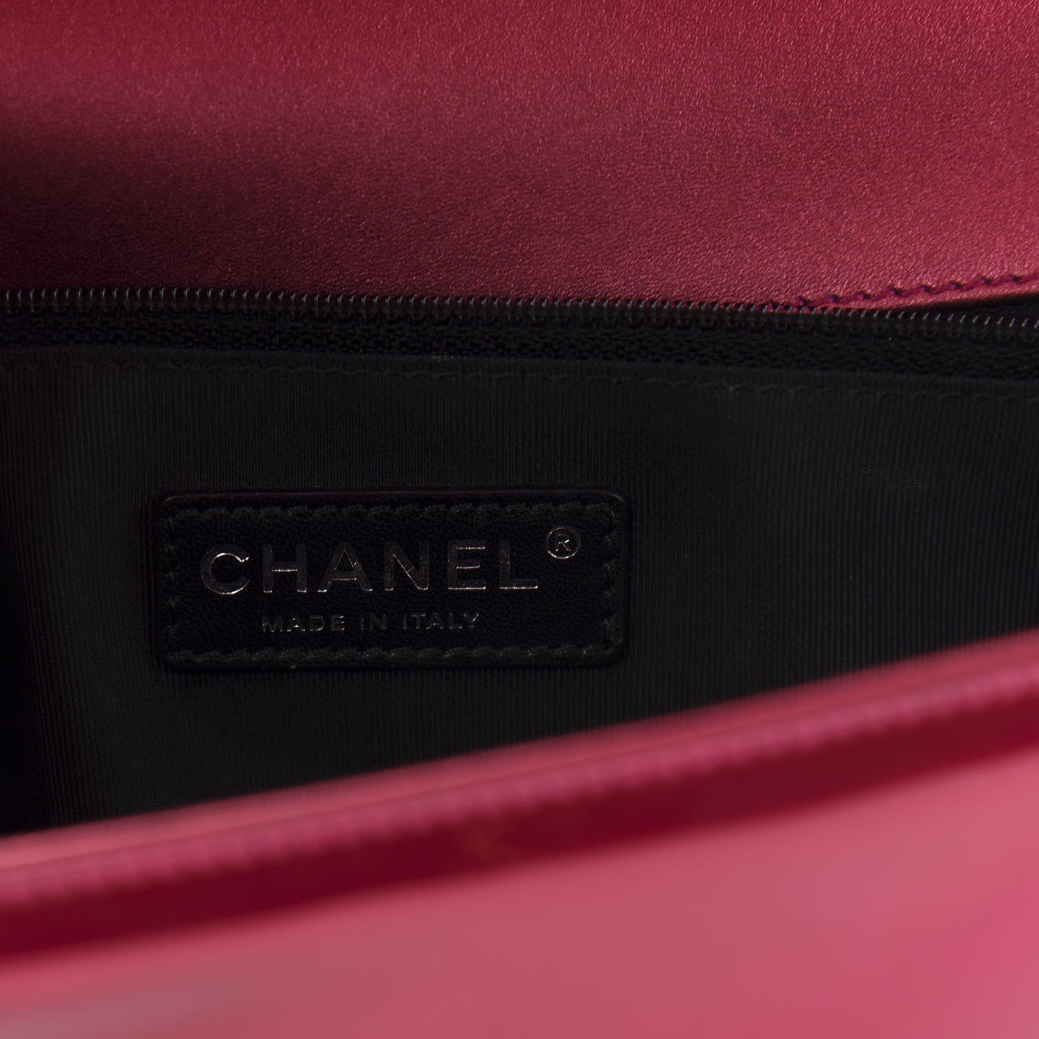 Chanel Metallic Patent Quilted New Medium Boy Flap Fuchsia 6 of 12
