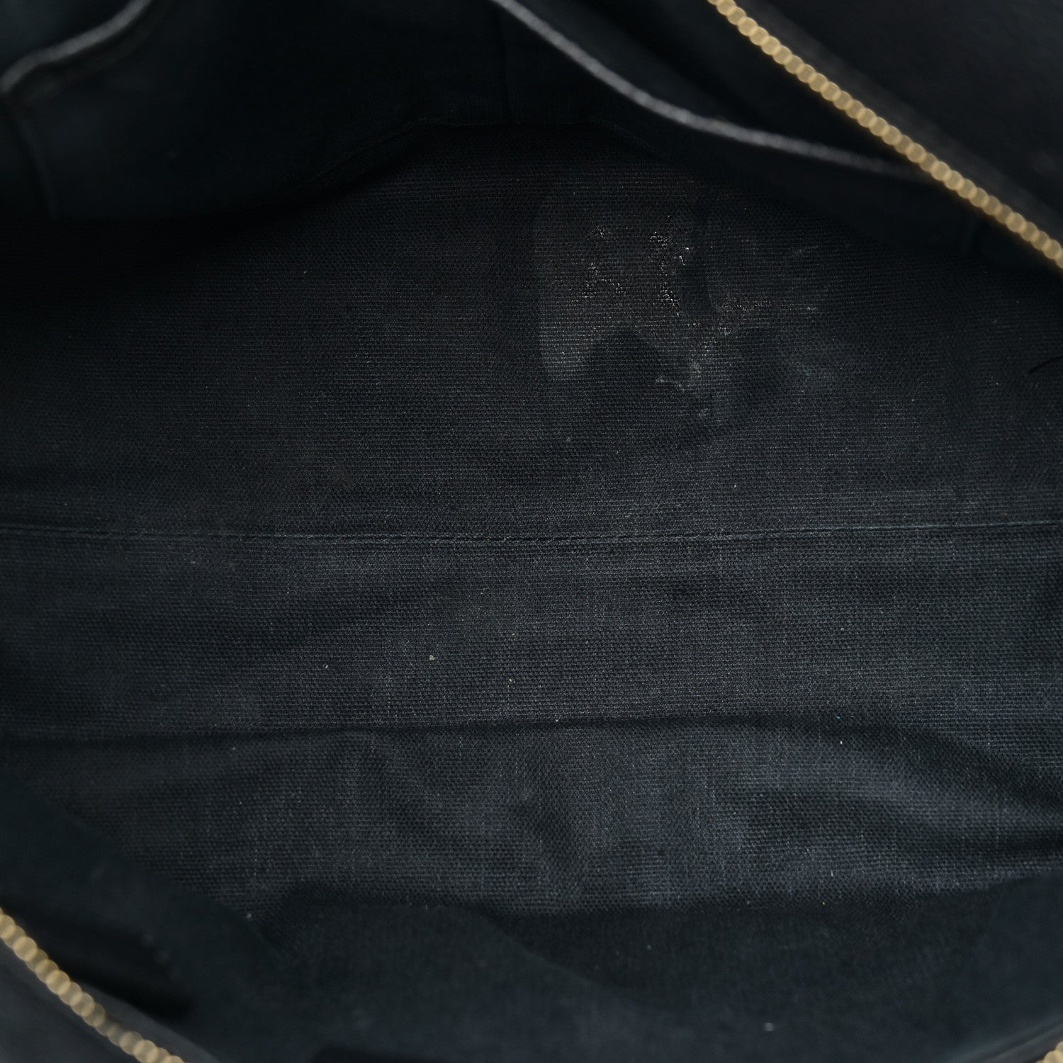 Alexander McQueen Pebbled Calfskin Small Skull Padlock Zip Around Tote Black 5 of 19