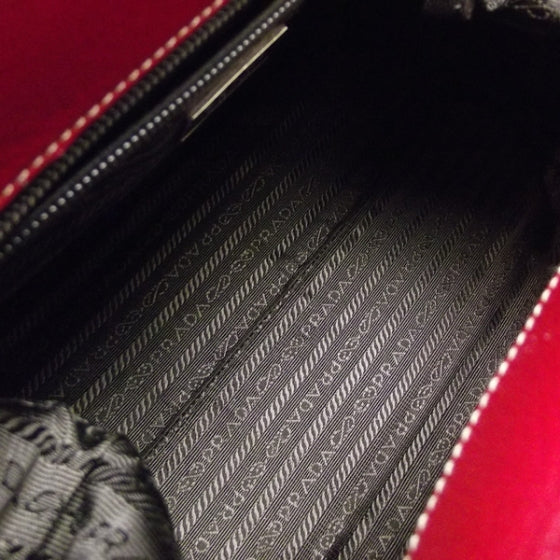 Goatskin Cerniera Doctor Bag Rubino