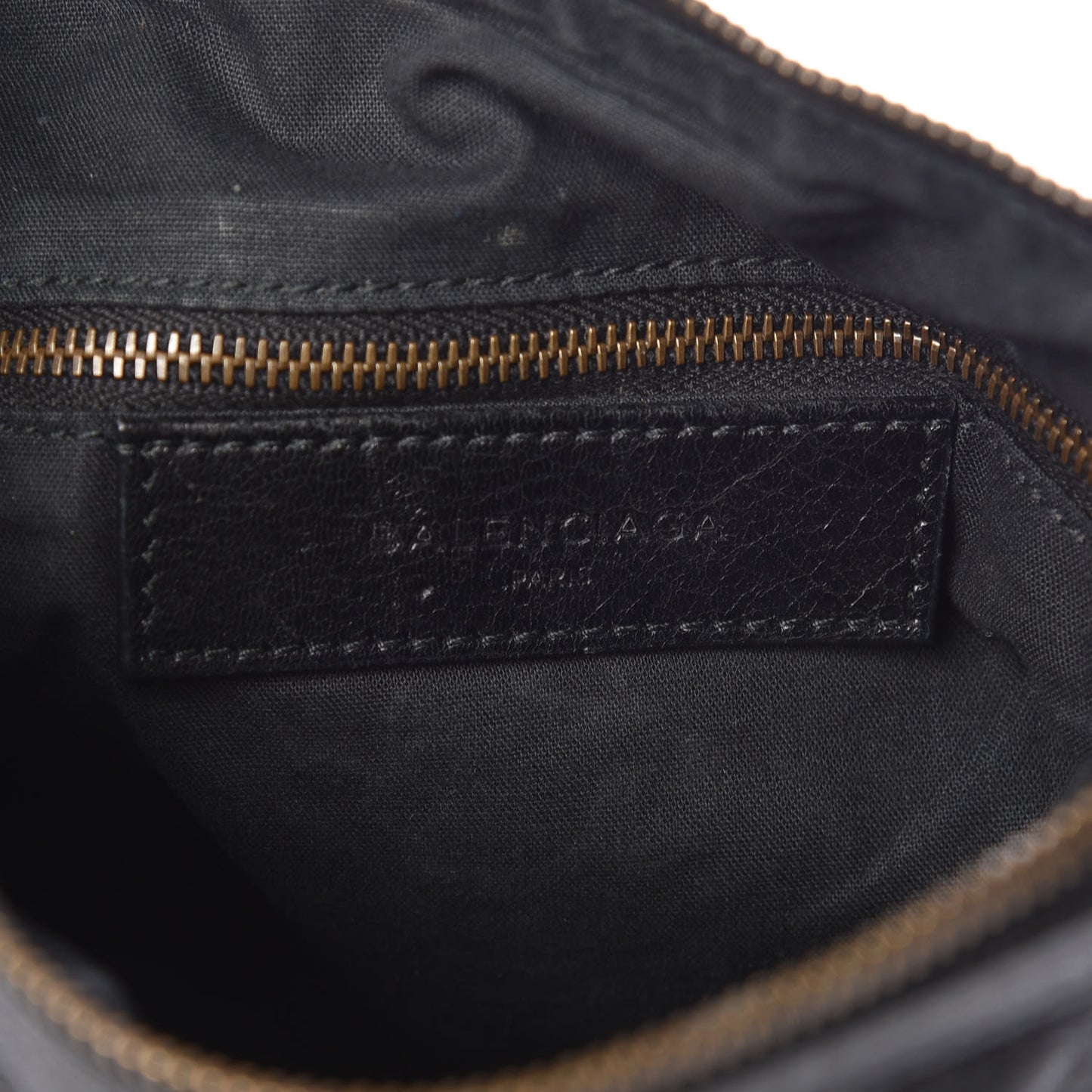 Agneau Classic Hardware Flat Crossbody Black