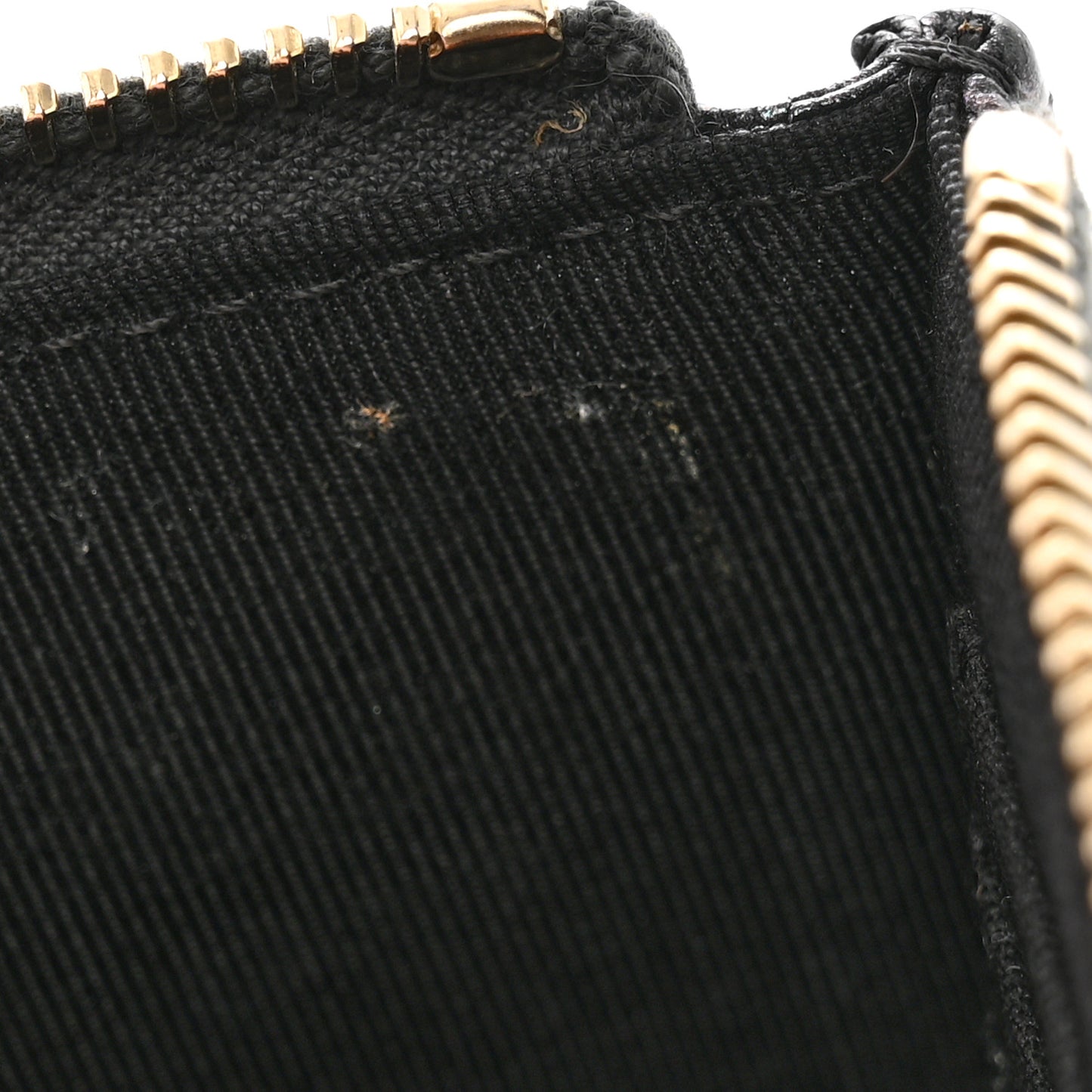 Iridescent Caviar Quilted Classic Zip Pouch Black