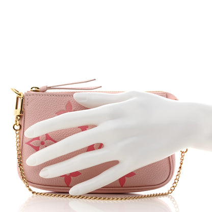 Louis Vuitton Empreinte Monogram Giant By The Pool Mini Pochette Accessories Bouton De Rose 2 of 7