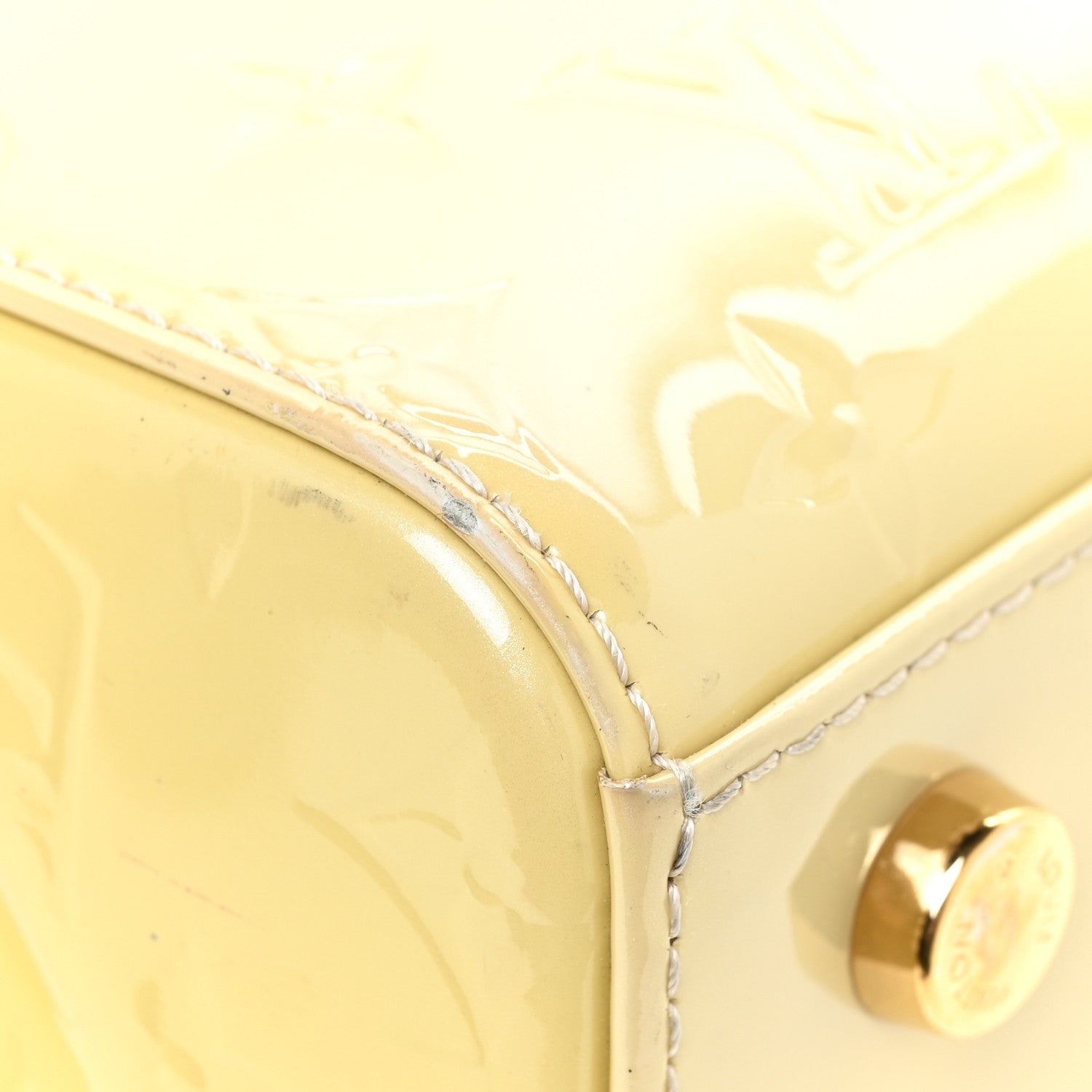 Louis Vuitton Vernis Brea GM Blanc Corail 10 of 20