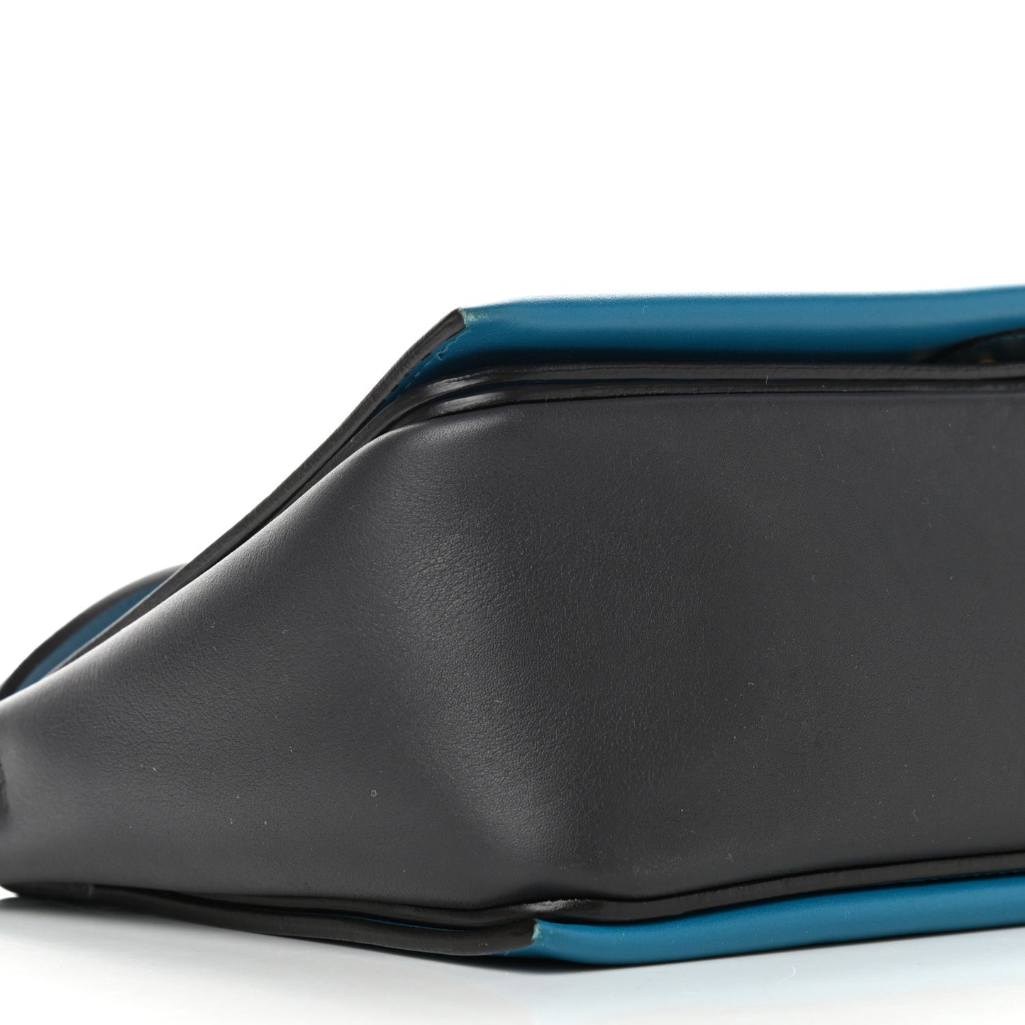 Shiny Smooth Calfskin Medium Frame Shoulder Bag Turchese Liquorice
