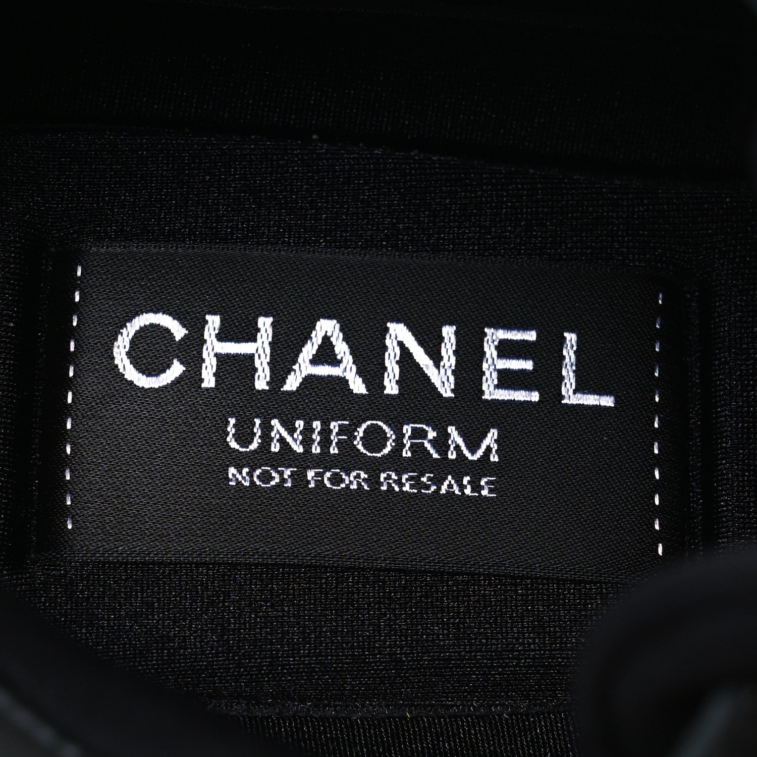 役職者貸与非売品　シャネルuniform notforresale Chanel Lambskin Fabric CC Sneakers 36.5 Black 1885989 – FASHIONPHILE