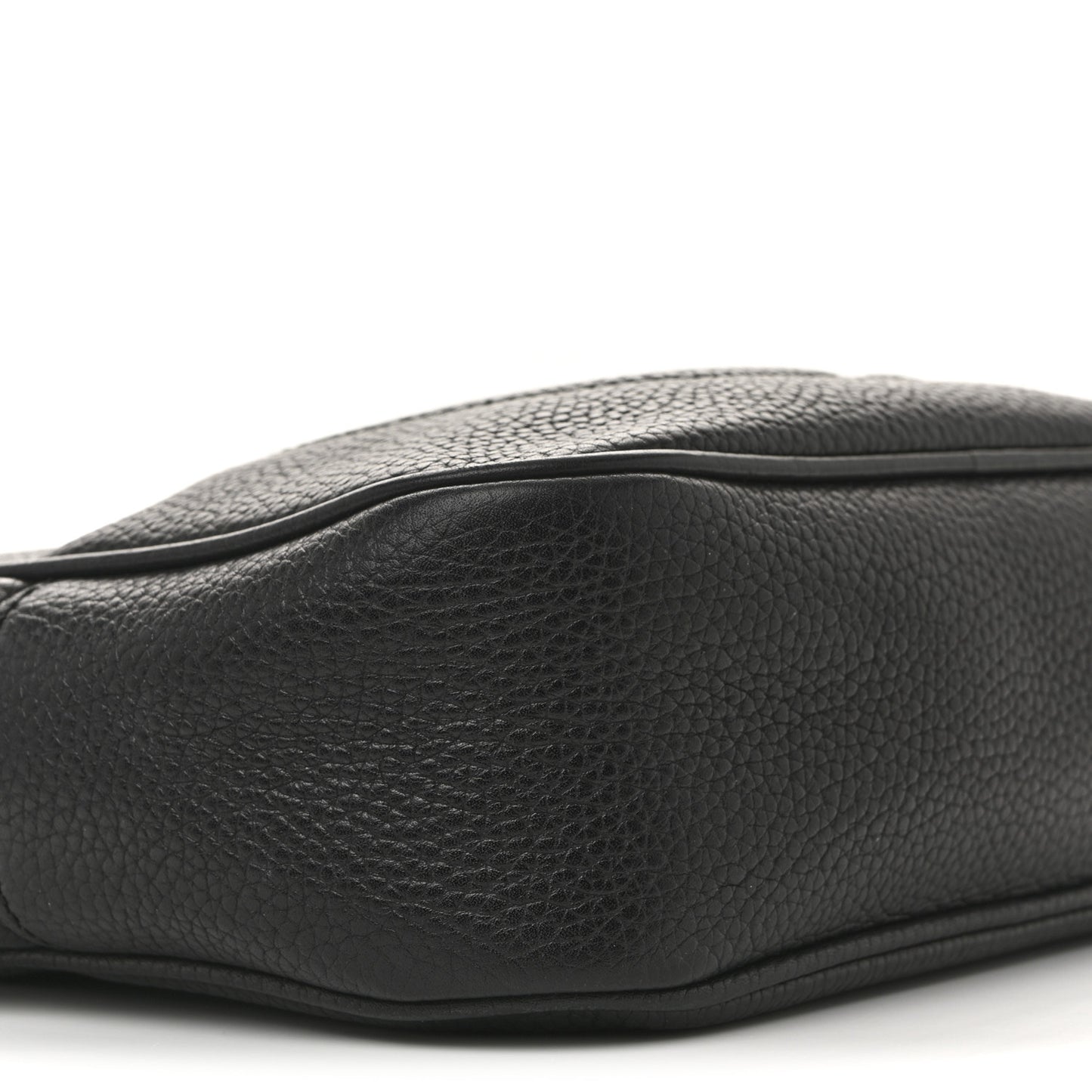 Pebbled Calfskin Small Soho Disco Bag Black
