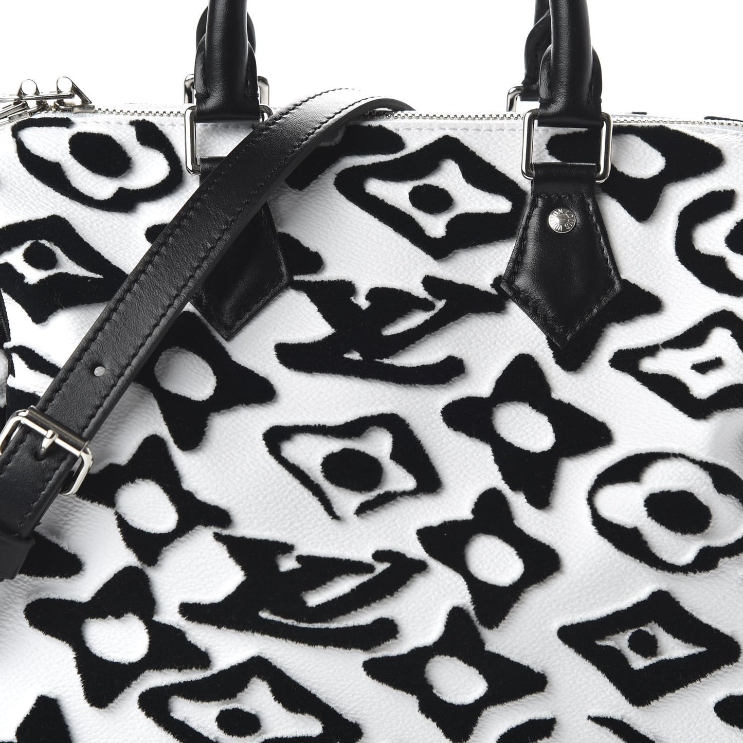 X UF Tufted Monogram Speedy Bandouliere 25 White Black