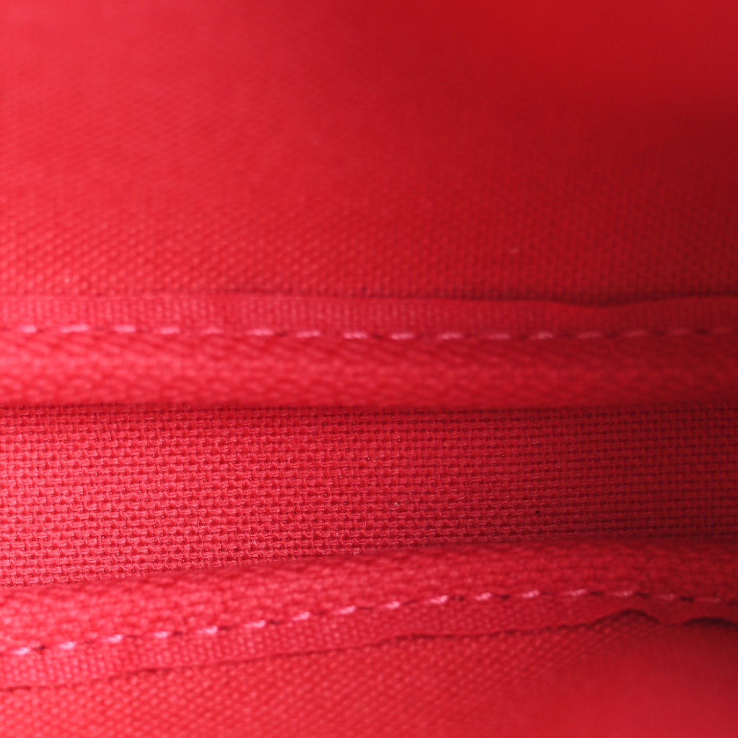 Monogram 2019 Christmas Animation Mini Courchevel Pochette Accessories Fuchsia