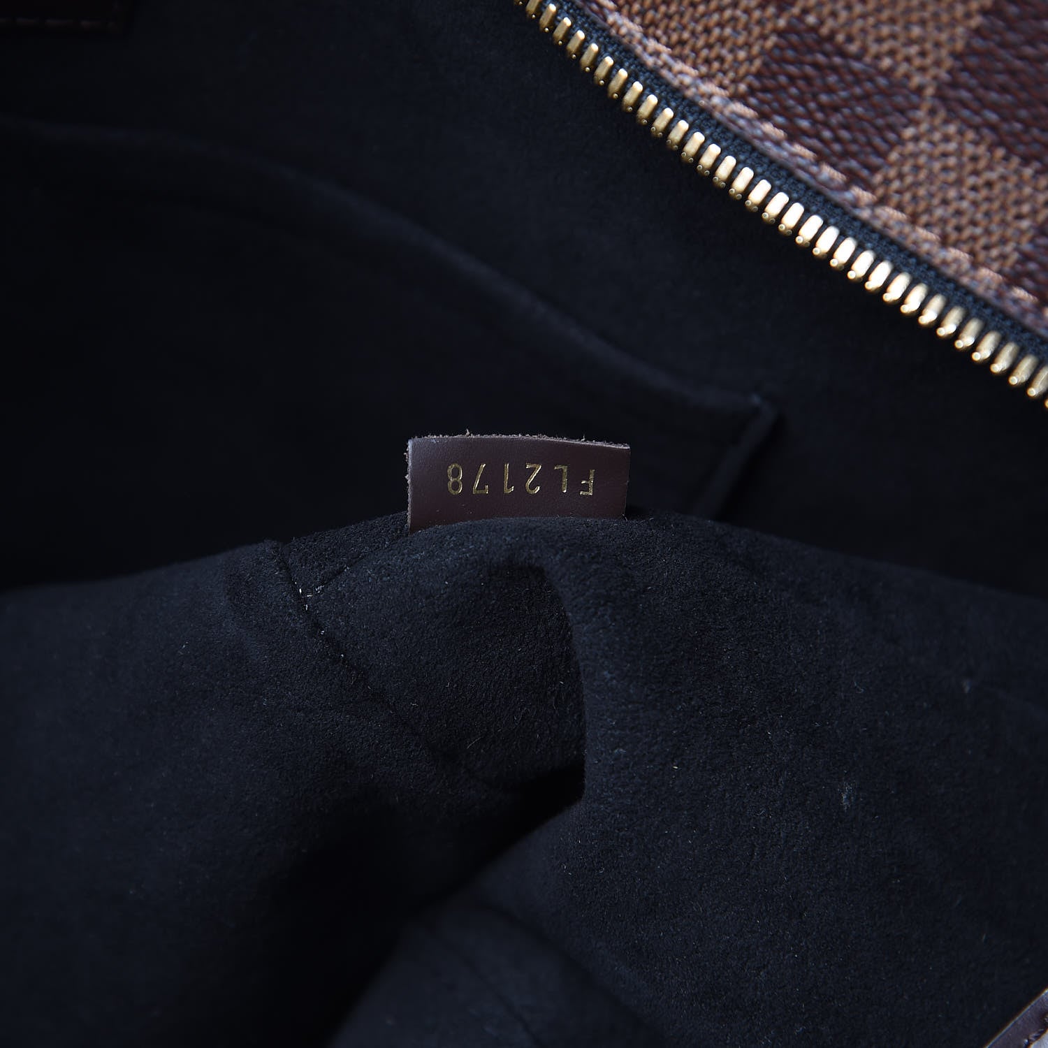 Louis Vuitton Damier Ebene Jersey Black 7 of 11