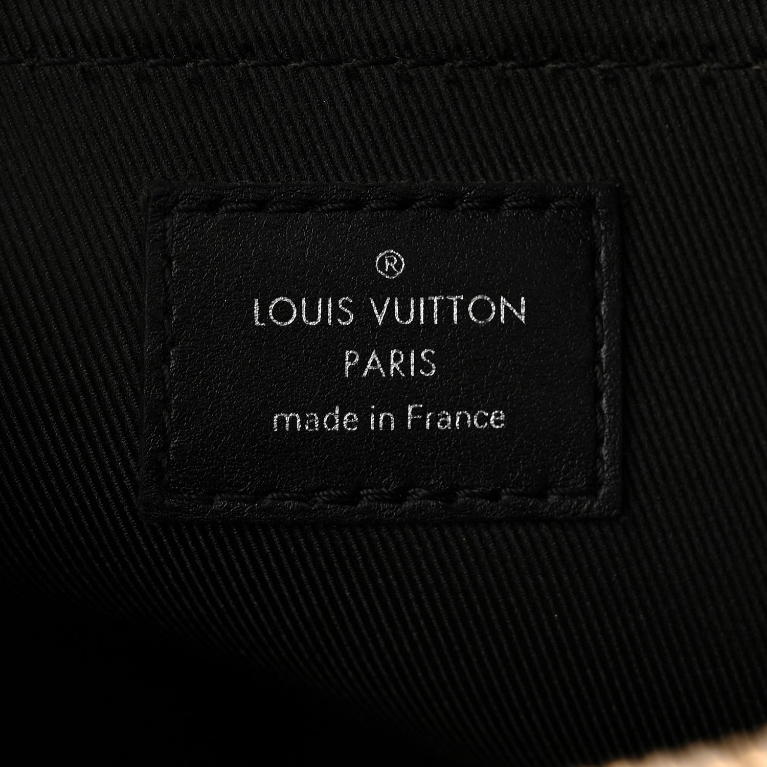 Louis Vuitton Reverse Monogram Eclipse City Keepall 6 of 10