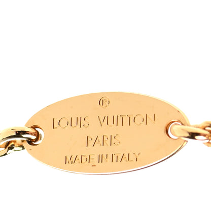 Louis Vuitton Essential V Necklace Gold 6 of 8