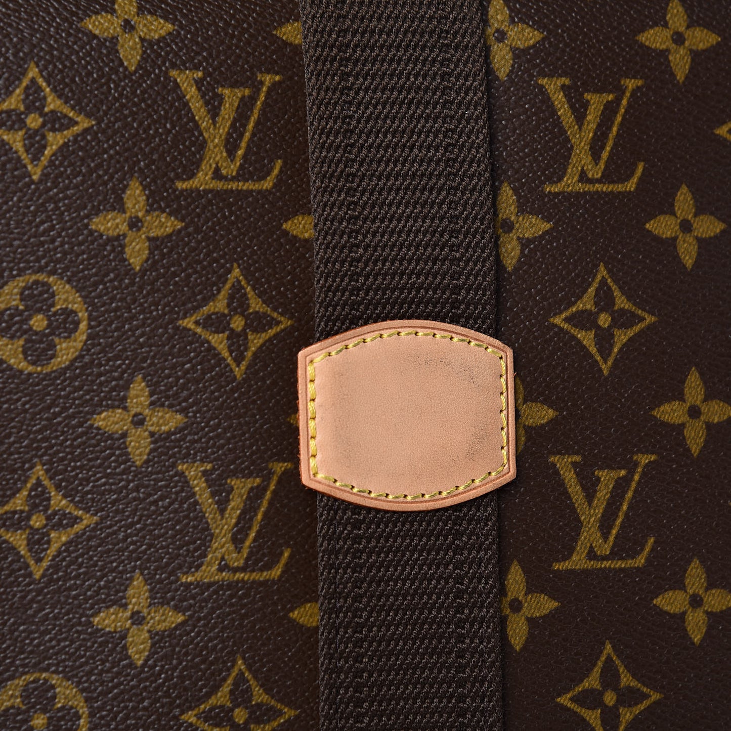 Monogram Satellite 70