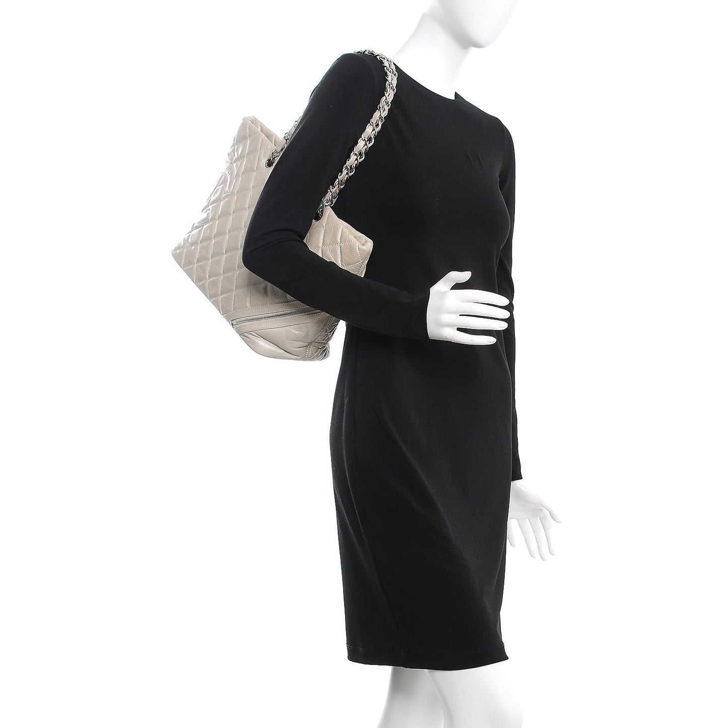 Aged Calfskin Quilted Large Cotton Club Tote Pearl