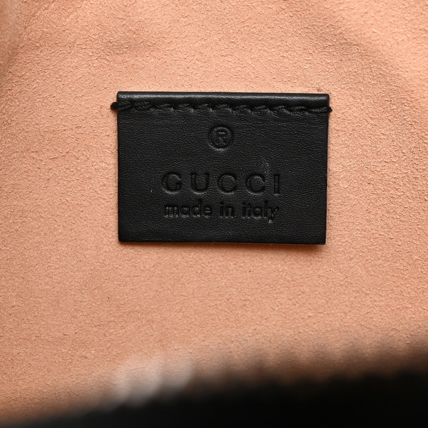 Calfskin Gucci Egg Pouch Black