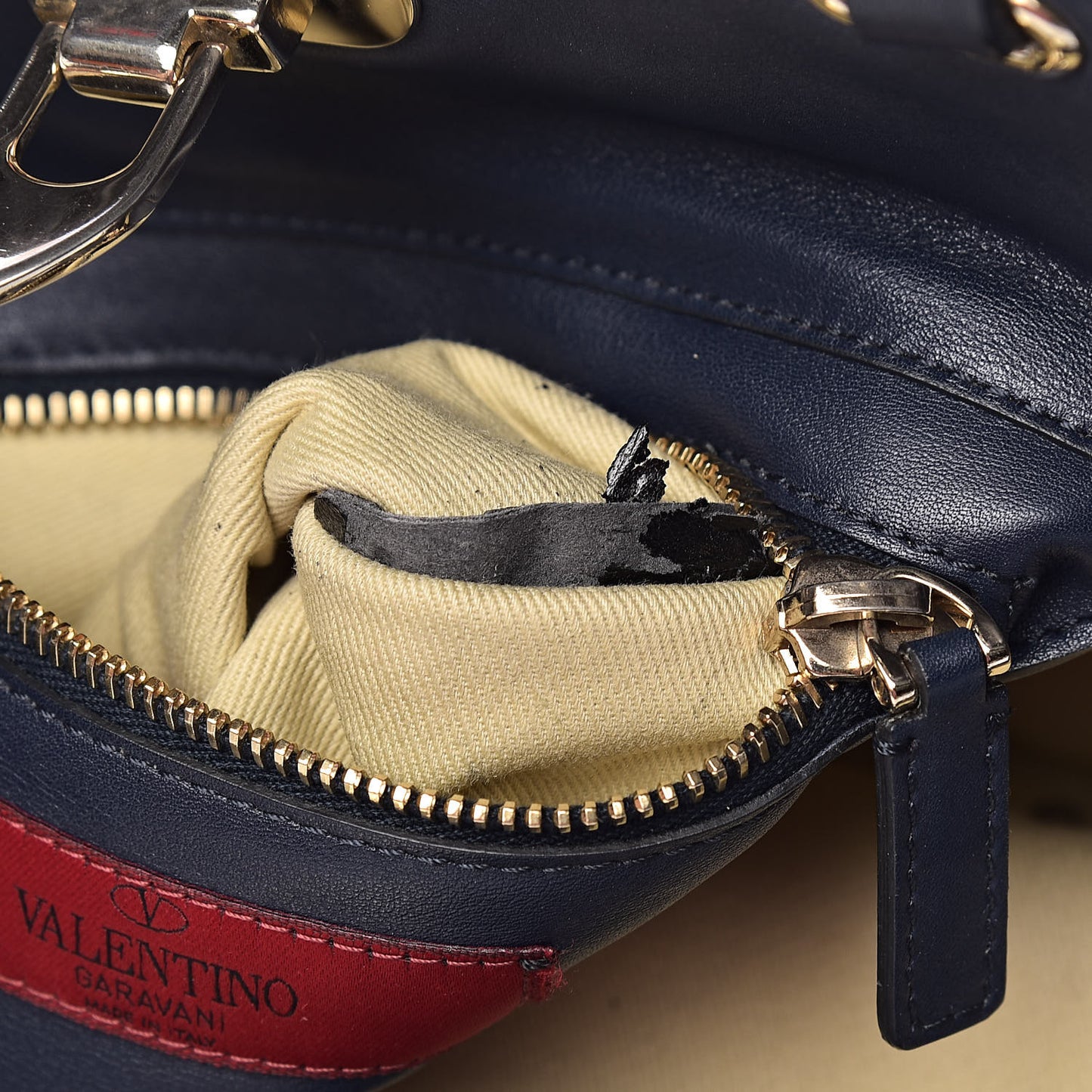 Vitello Small Rockstud Tote Marine