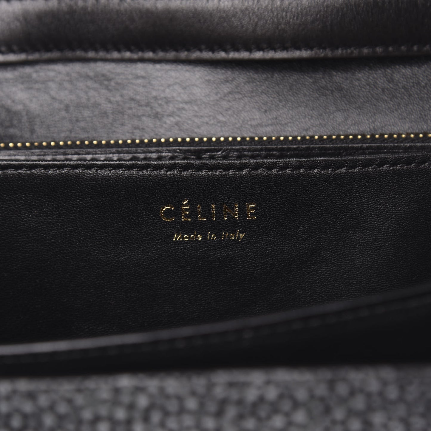 Stingray Medium Classic Box Flap Bag Navy