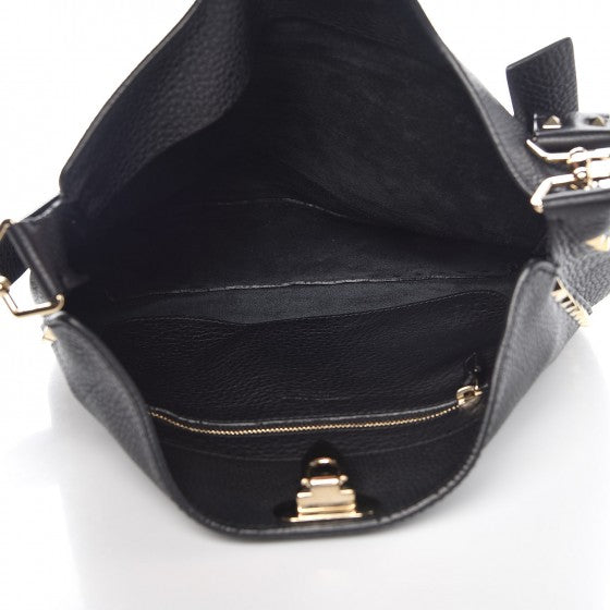 Pebbled Calfskin Large Rockstud Flip-Lock Messenger Bag Black