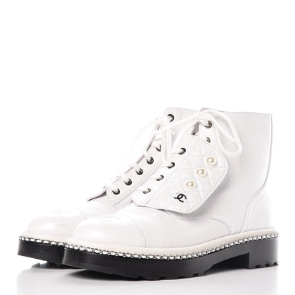 Chanel Crackled Calfskin Pearl Chain CC Combat Short Boots 40 White 3 of 16
