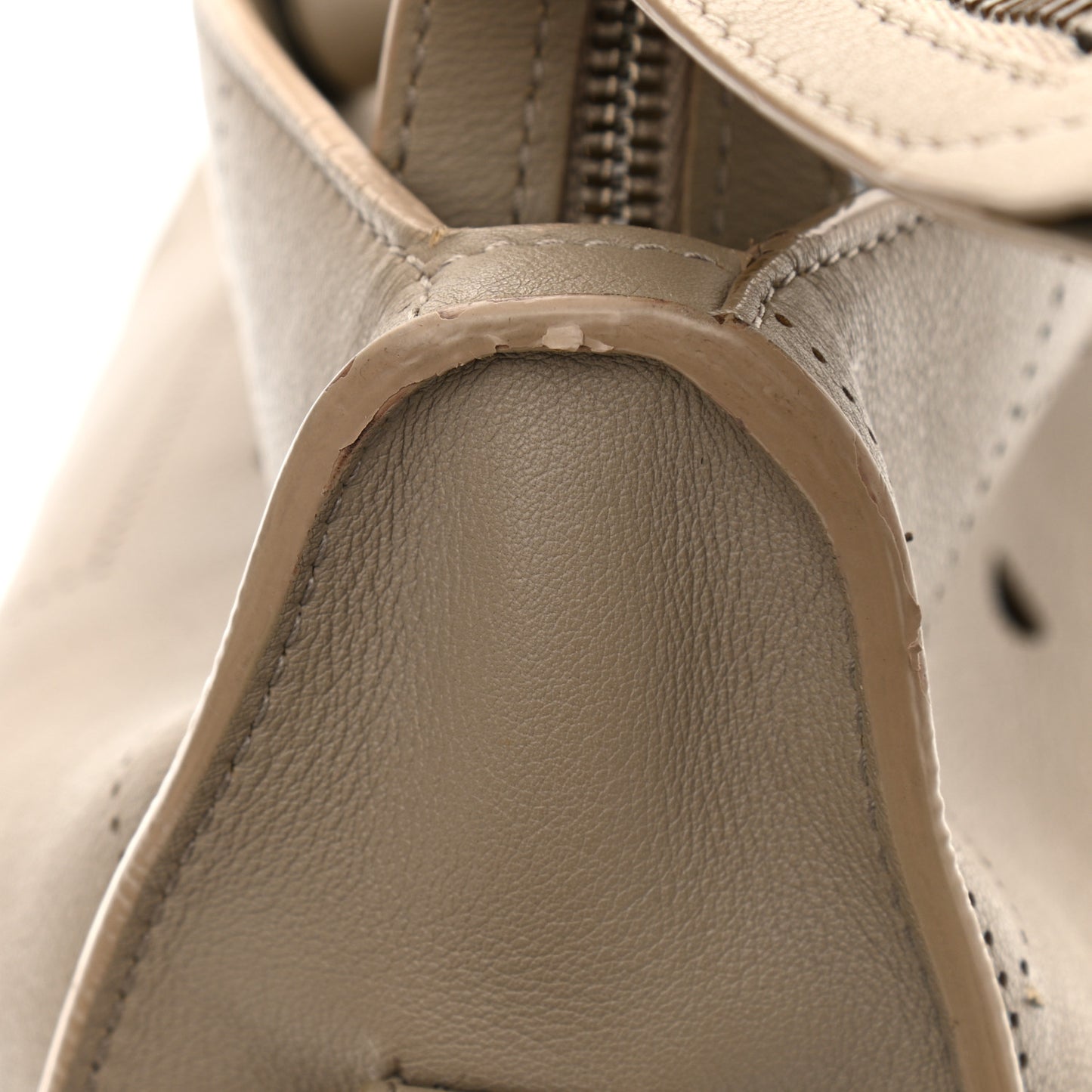 Veau Soyeux Perforated Blackout Hardware City Gris Cendre