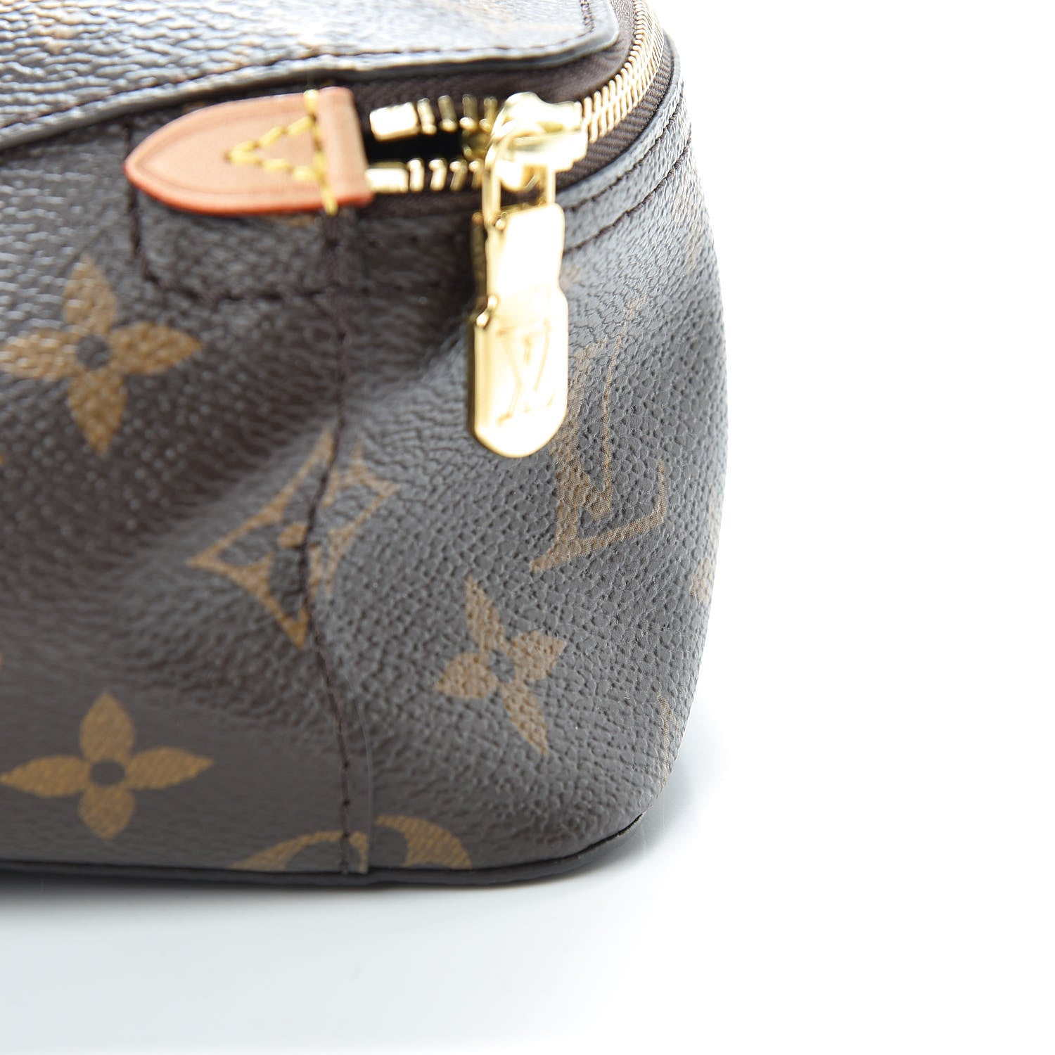 Louis Vuitton Monogram Packing Cube MM 14 of 15
