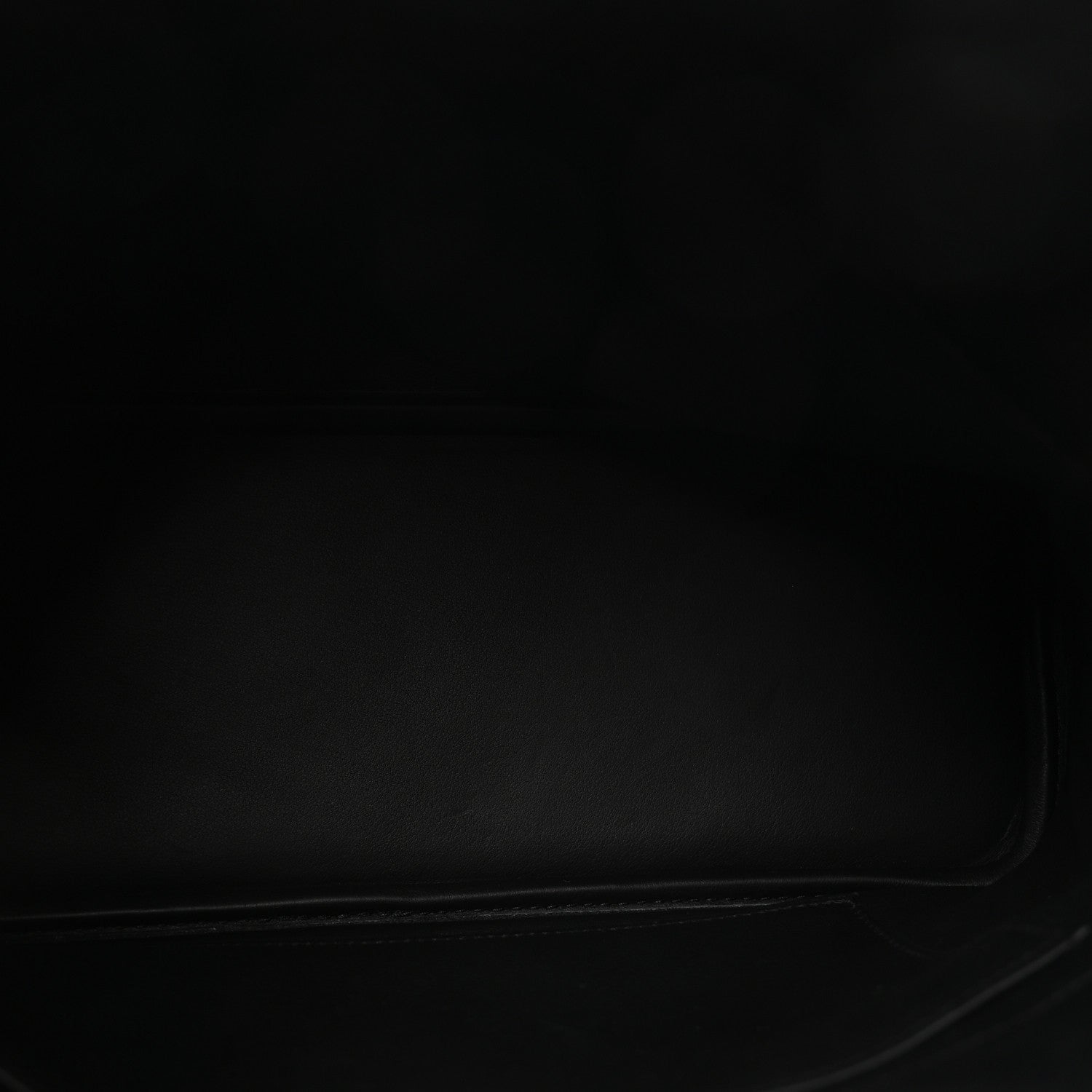 Hermes Taurillon Clemence Bolide 31 Black 4 of 8