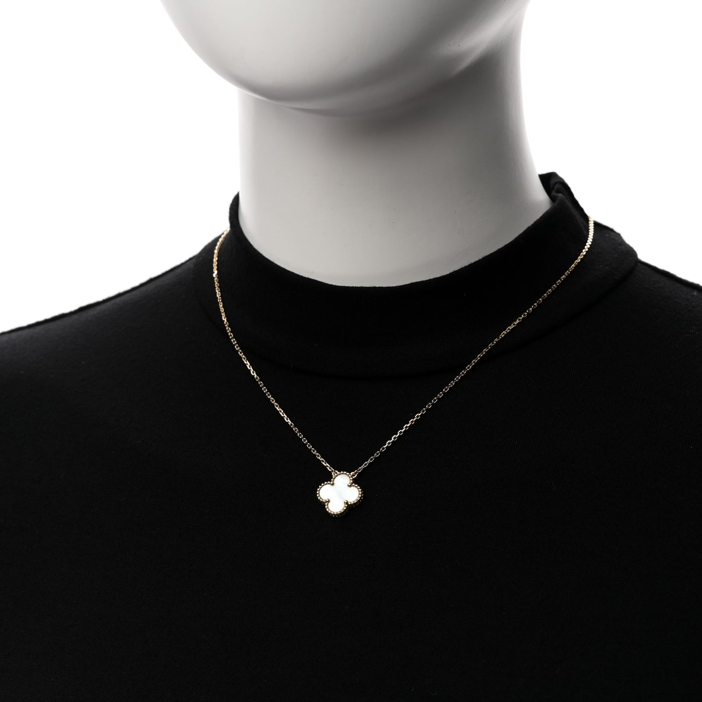 18K Yellow Gold Mother of Pearl Vintage Alhambra Pendant Necklace