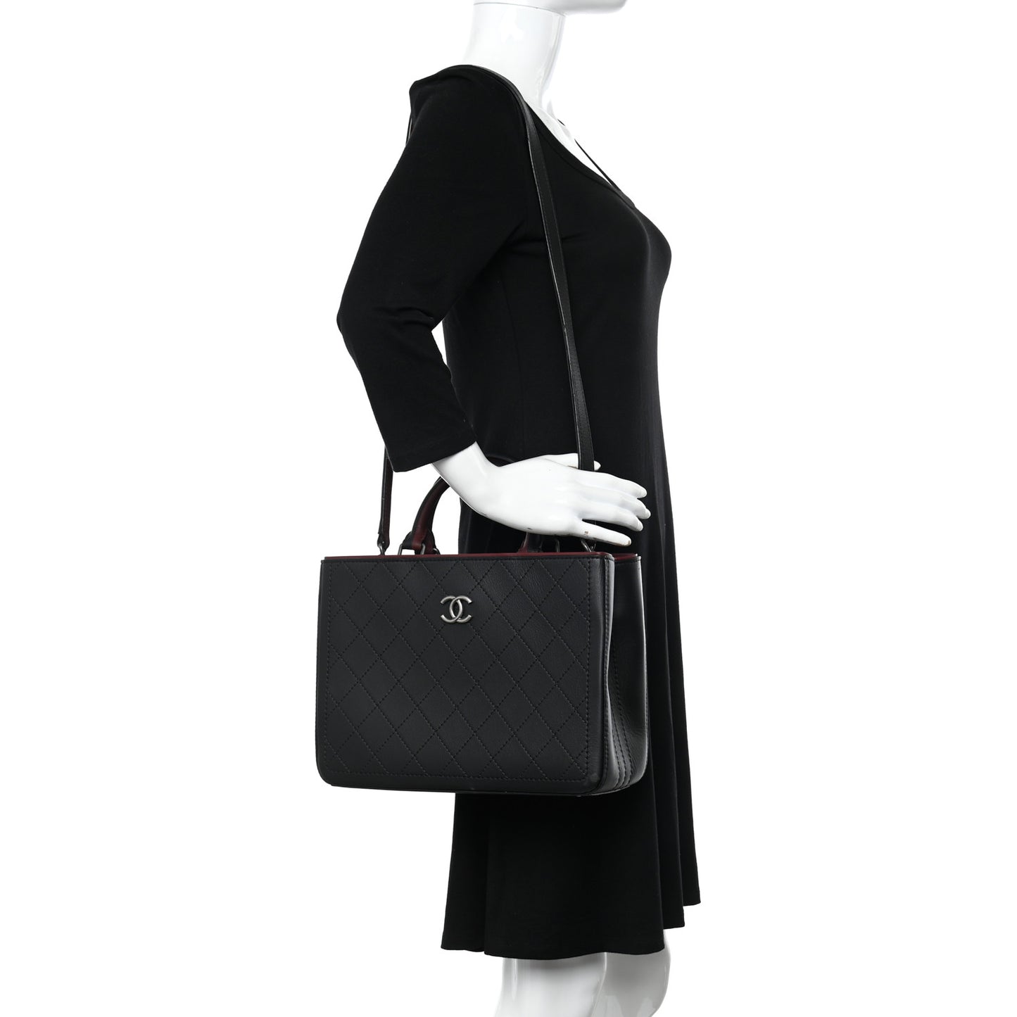 Bullskin Stitched Bi-Color Medium Shopping Tote Black