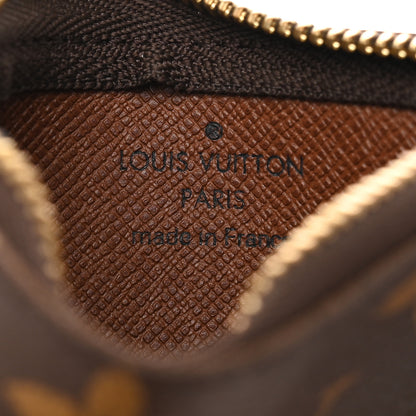 Louis Vuitton Monogram Key Pouch 6 of 7