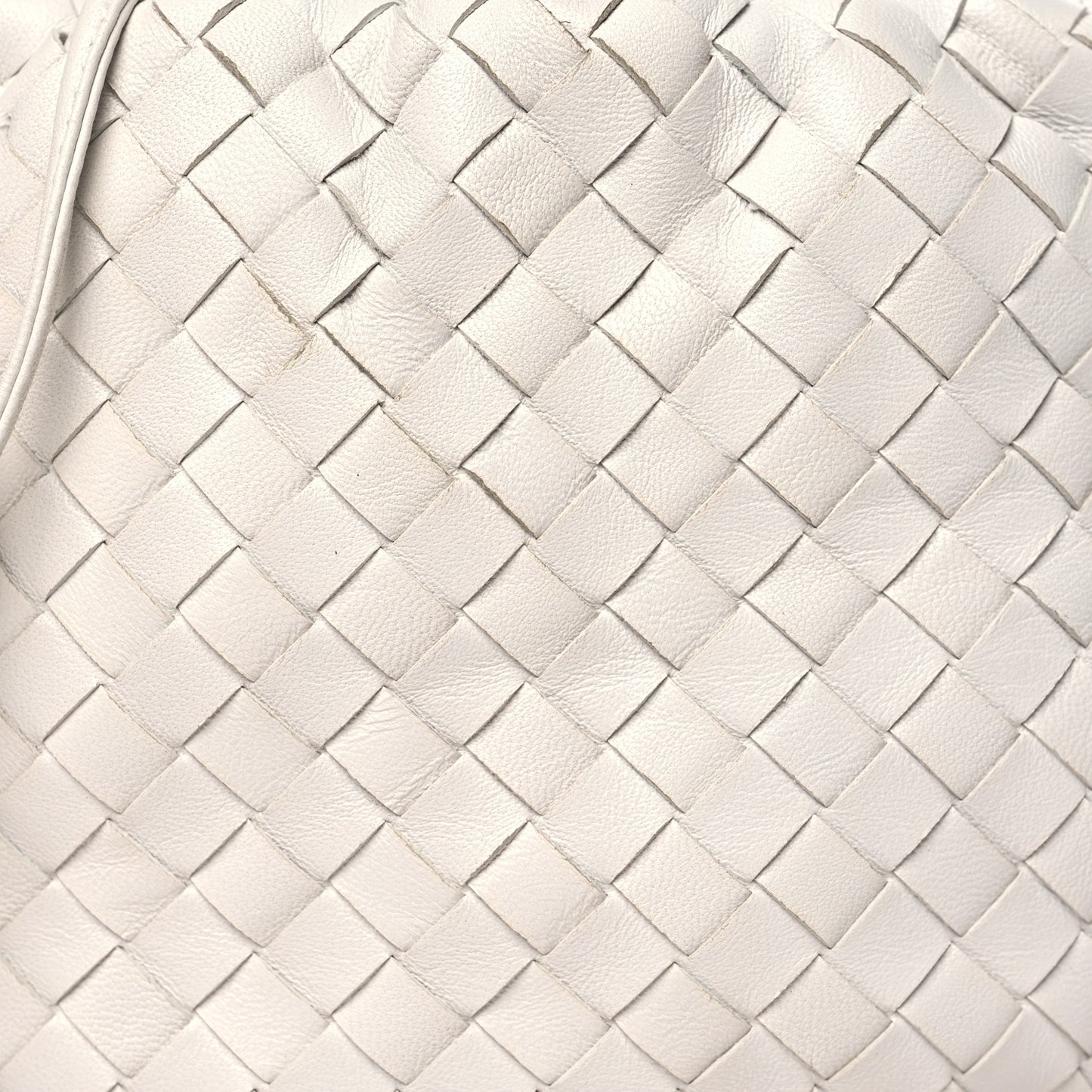 Nappa Intrecciato Mini Bulb White