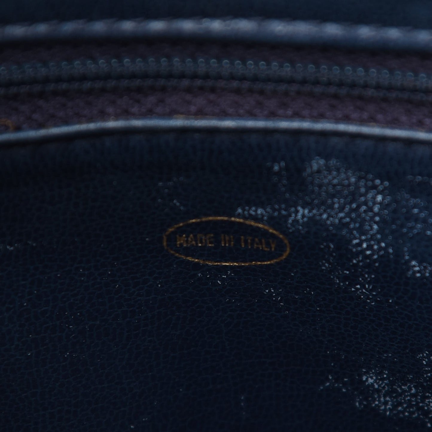 Caviar CC Shoulder Bag Navy Blue