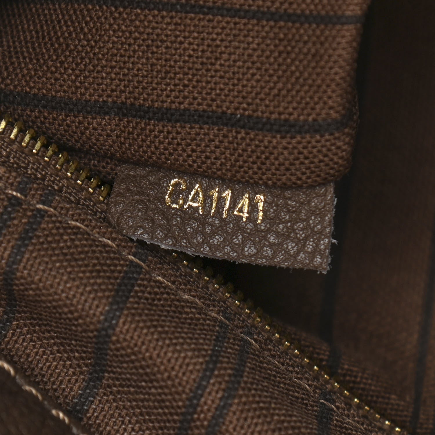 Louis Vuitton Empreinte Artsy MM Terre 7 of 13