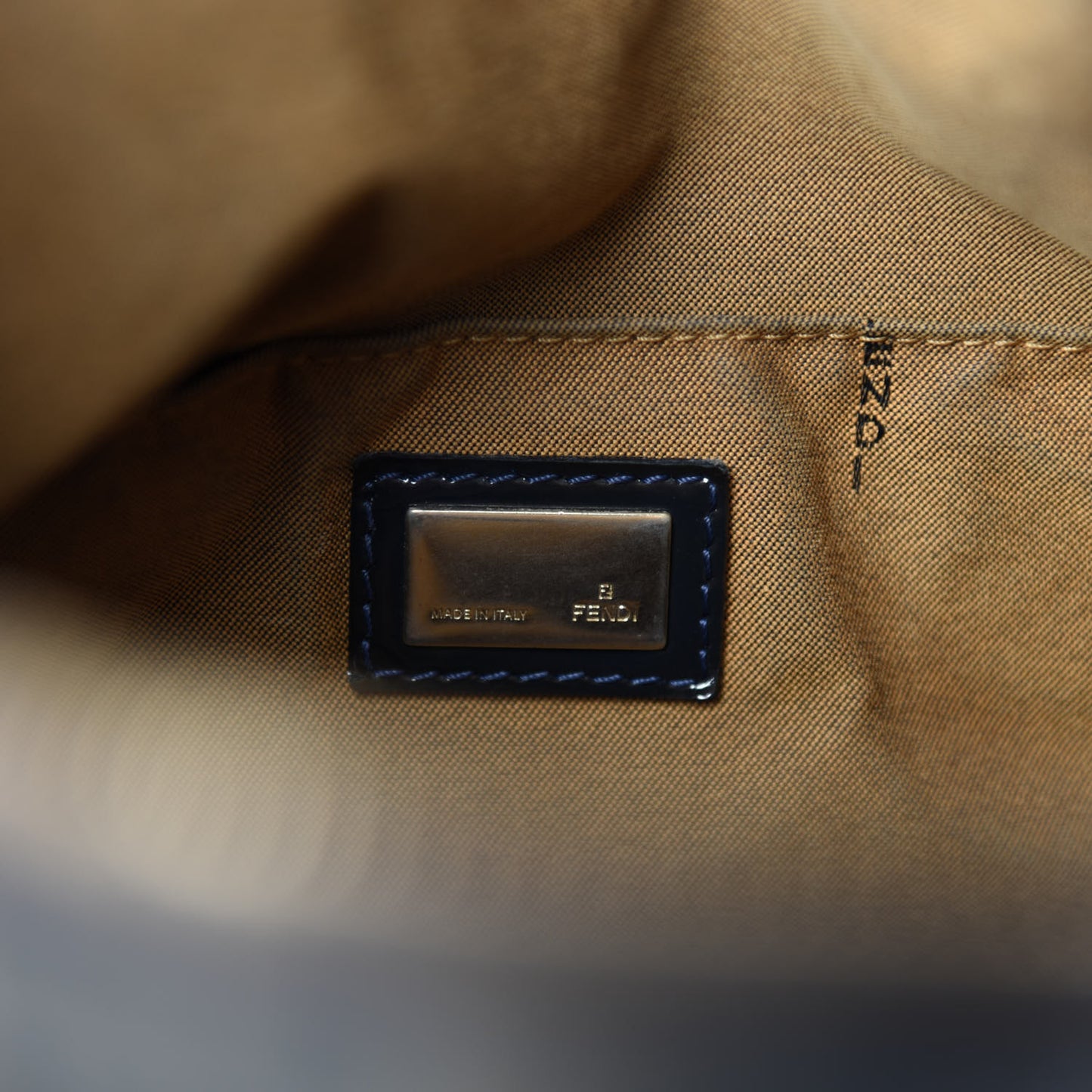 Zucca Patent Medium Chef Boston Tobacco Black