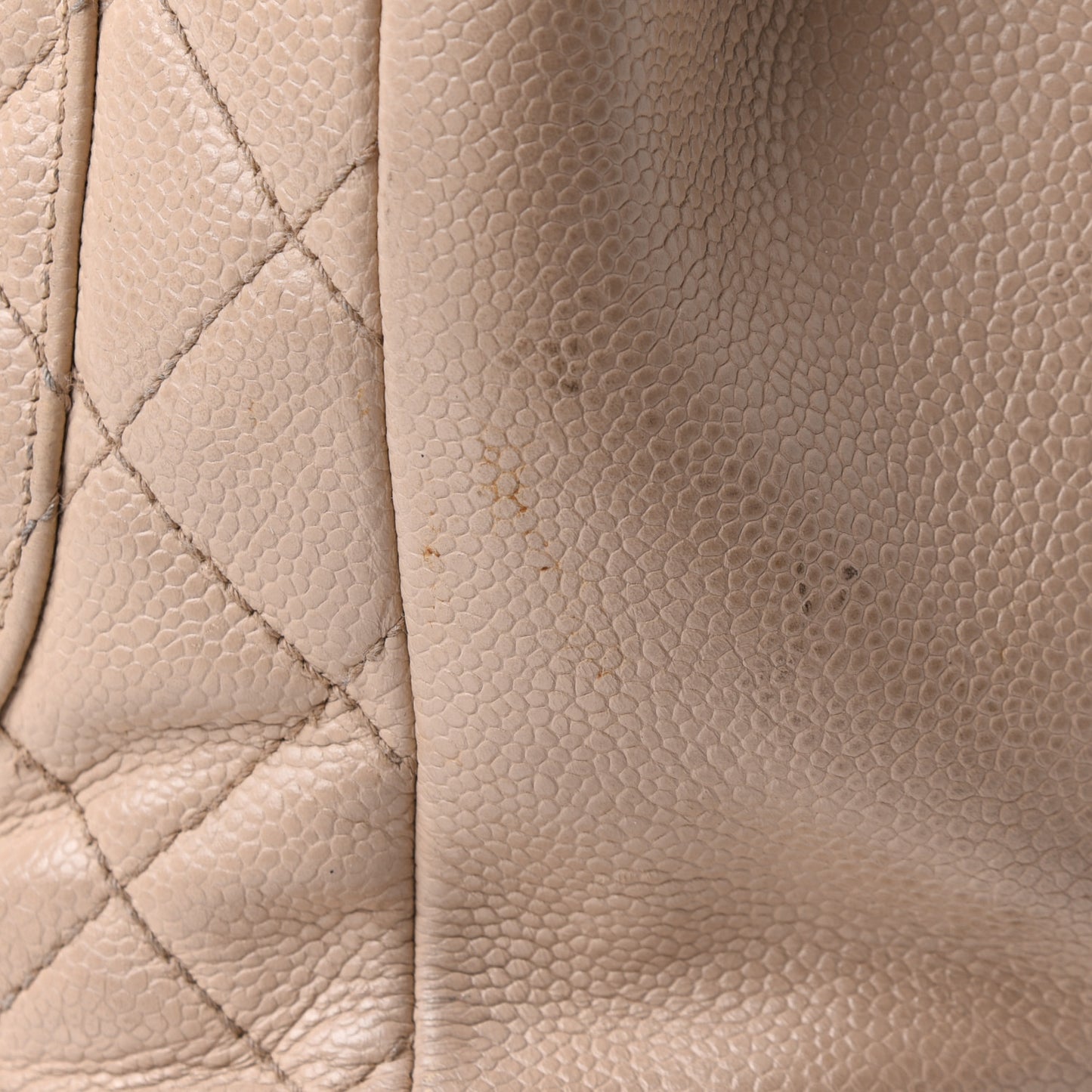 Caviar Quilted Grand Shopping Tote GST Beige Clair