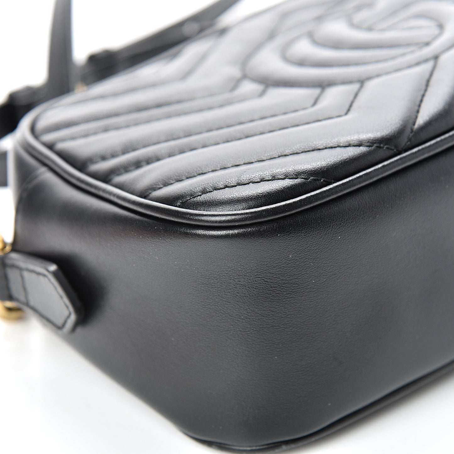 Calfskin Matelasse Small GG Marmont Chain Shoulder Bag Black