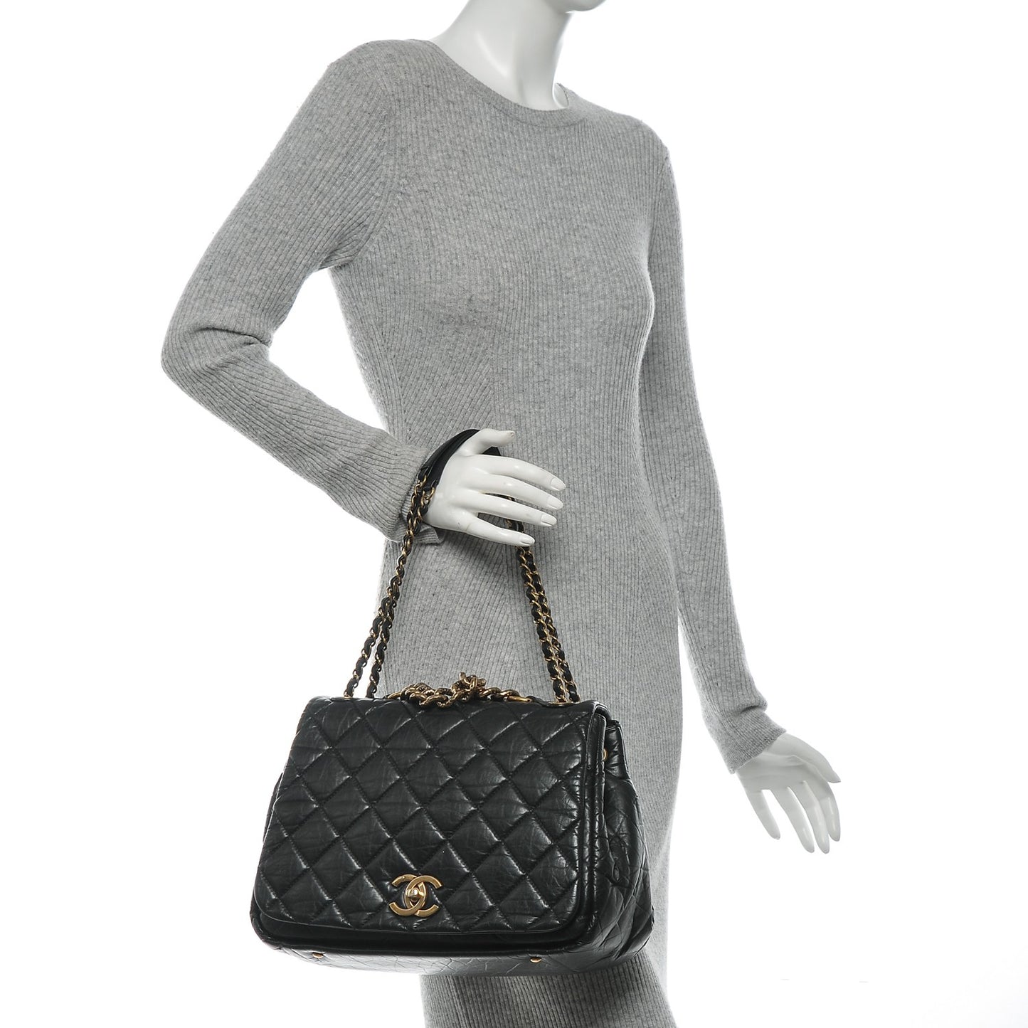 Aged Calfskin Quilted Large Pondichery Flap Black