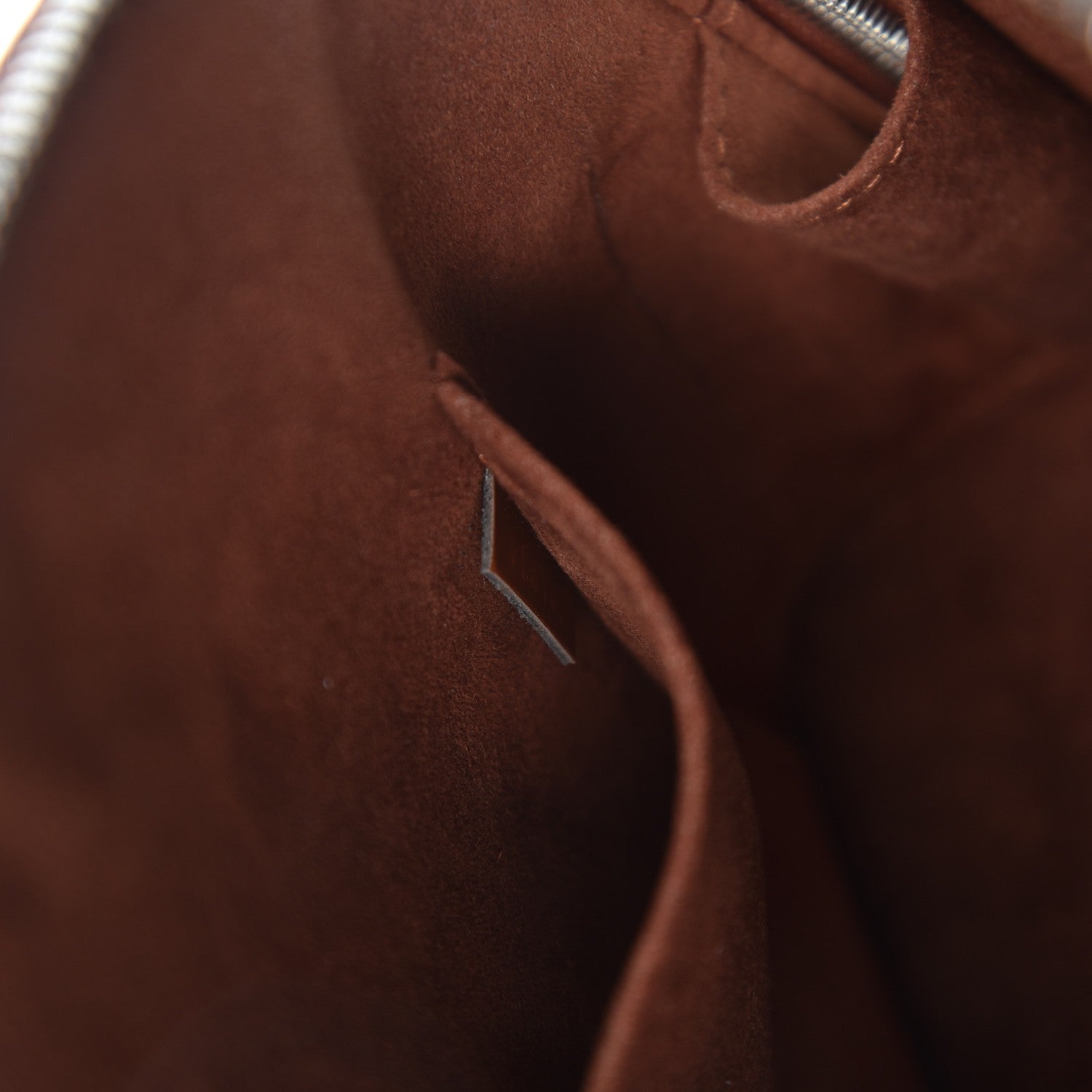 Louis Vuitton Epi Alma PM Cacao 6 of 7