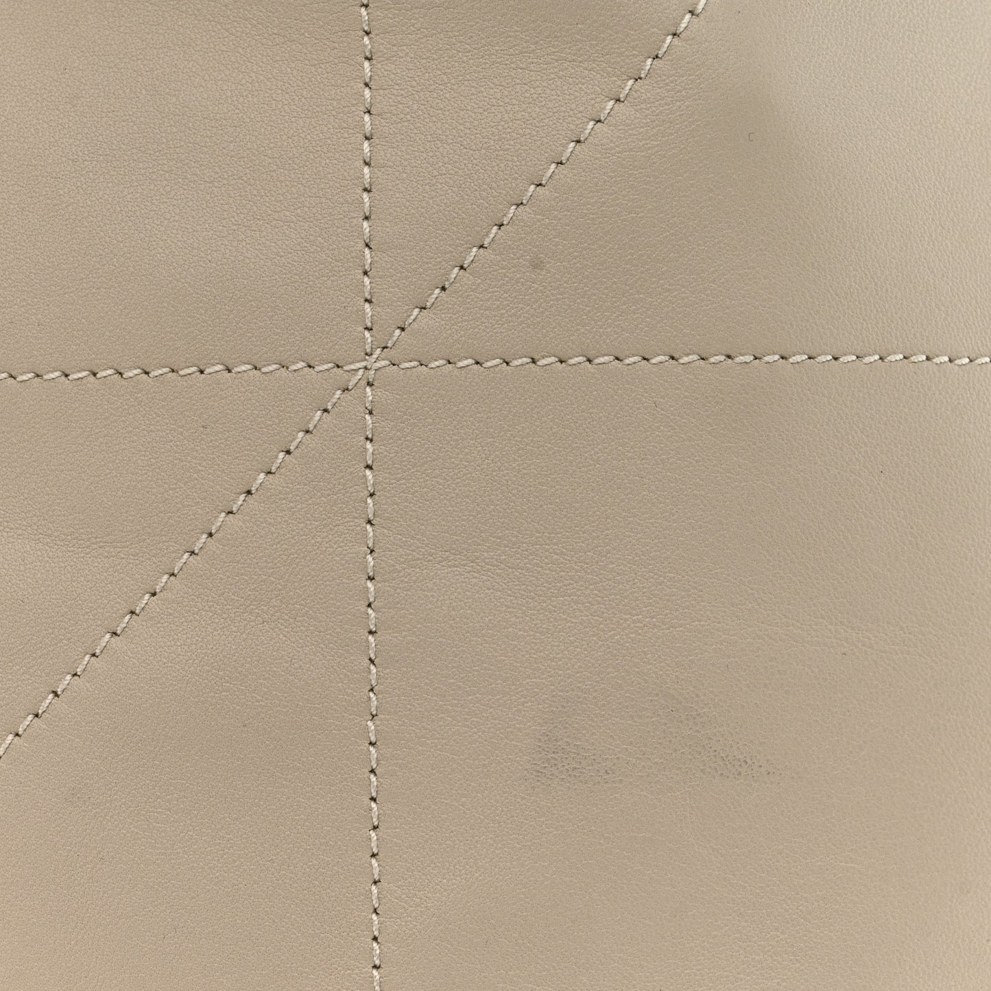 Lambskin Matelasse Monogram Large Jamie 4.3 Pochon Blanc Vintage
