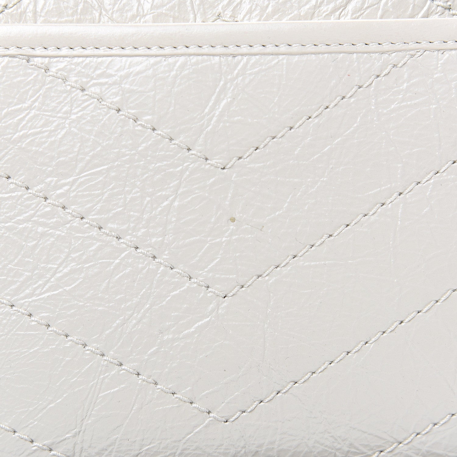 Saint Laurent Crinkled Calfskin Matelasse Monogram Niki Chain Wallet Crema Soft 9 of 10