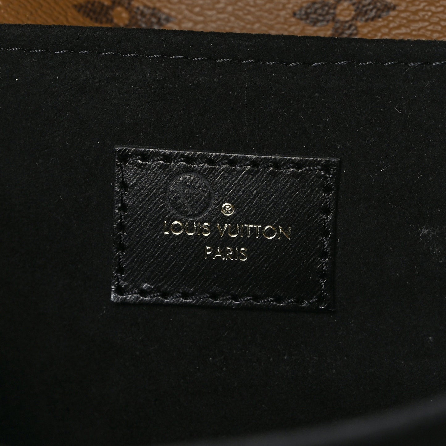 Reverse Monogram Pochette Metis