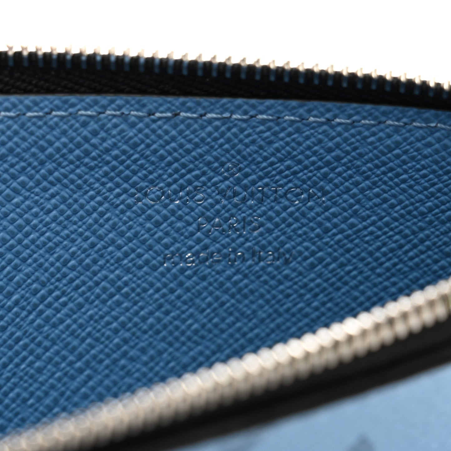 Monogram Taiga Coin Card Holder Denim