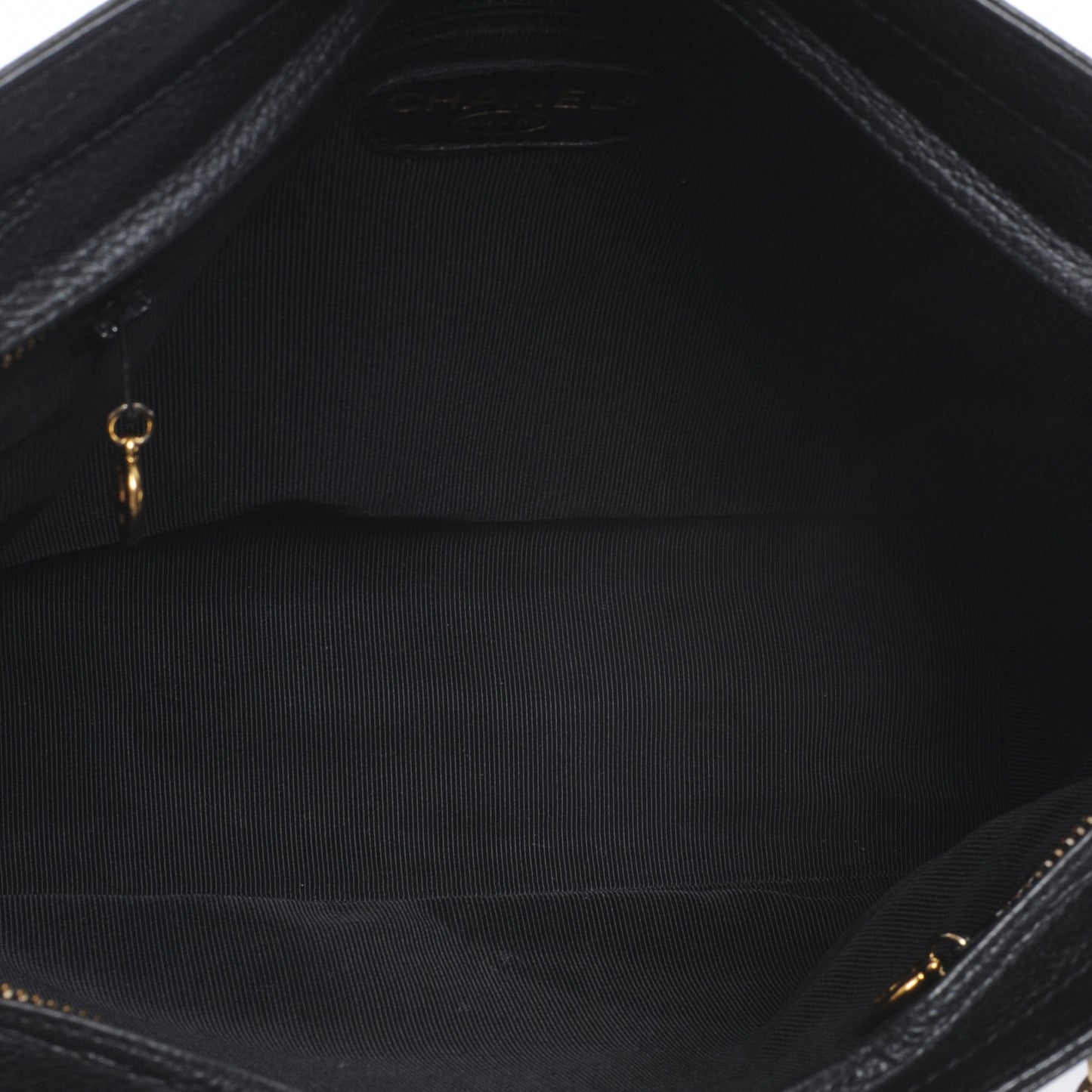 Caviar Shoulder Bag Black