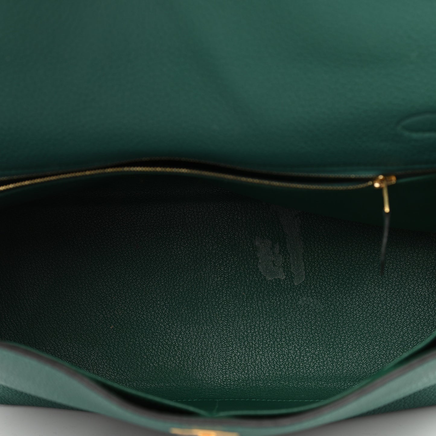 Togo Kelly Retourne 32 Malachite