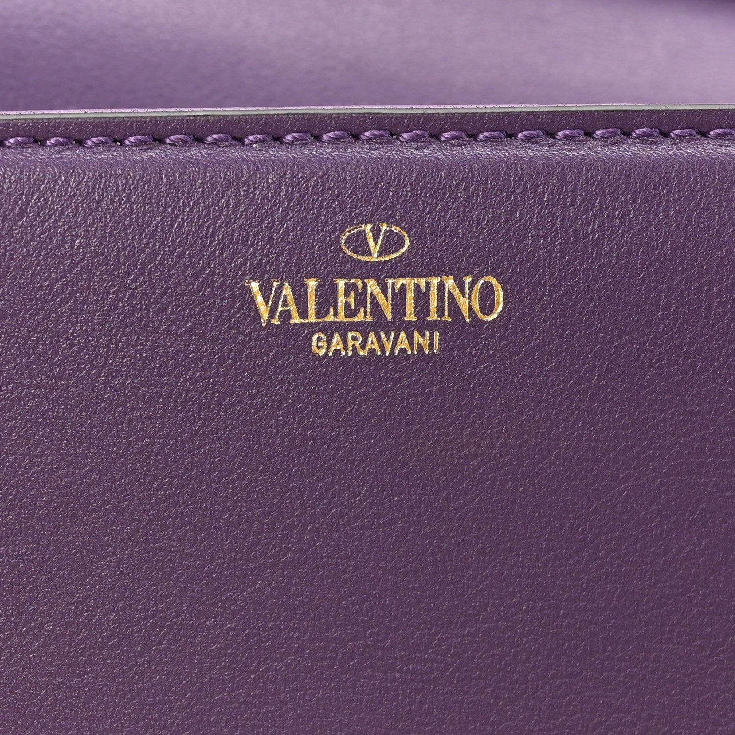 Valentino Garavani Calfskin Vlogo Loco Shoulder Bag Glicine 6 of 9