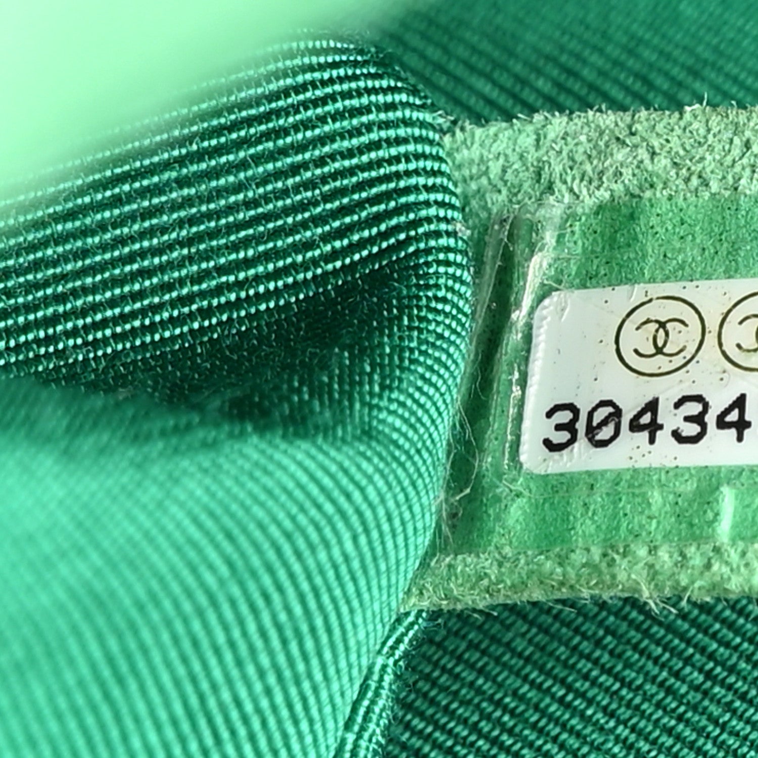 Chanel Caviar Quilted Medium Boy Flap Green 7 of 12