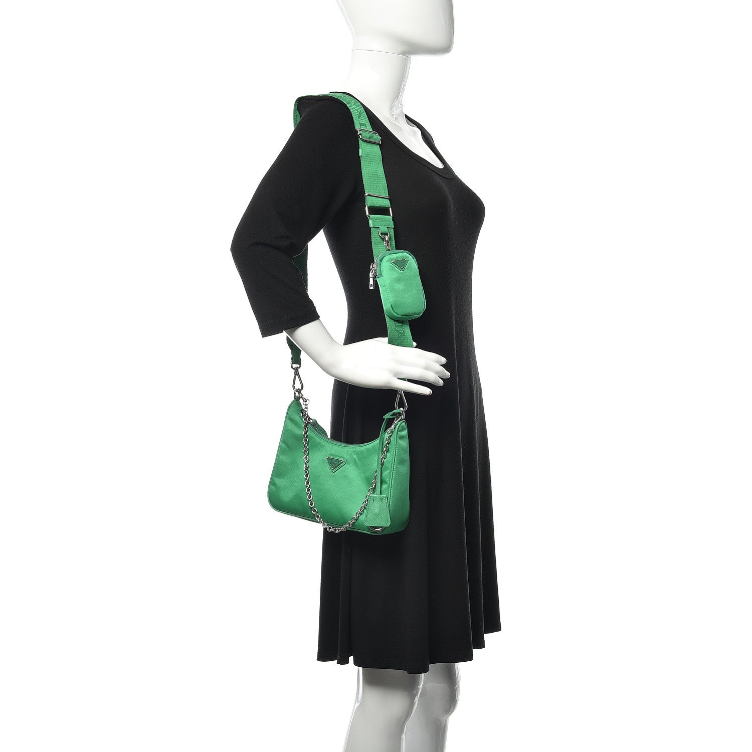 Prada Nylon Re-Edition 2005 Shoulder Bag Menta 2 of 9