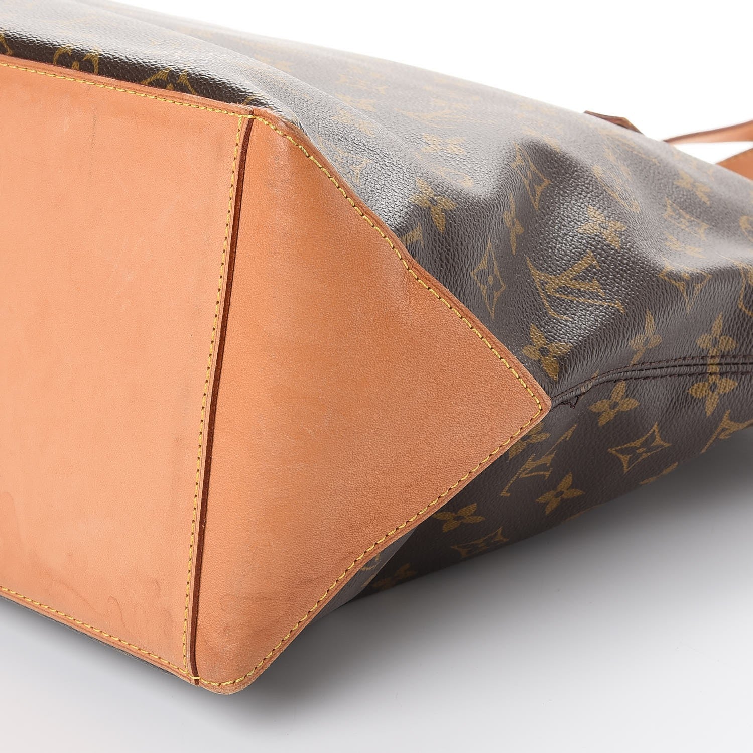 Louis Vuitton Monogram Cabas Mezzo 14 of 14
